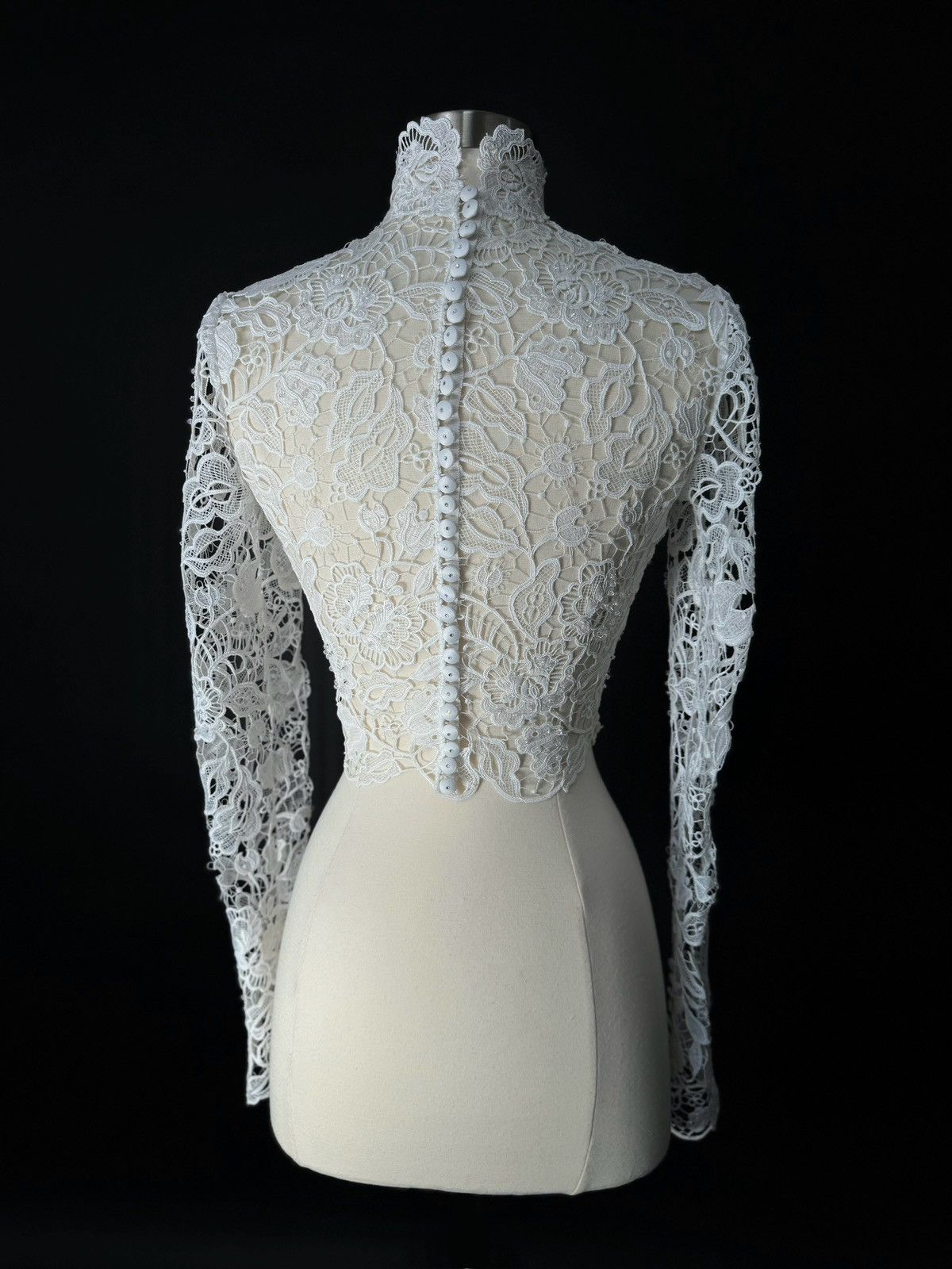 Other Preloved US 0 Guipure Lace Anna Augusta Bridal Cape Size XS / US 0-2 / IT 36-38 - 7 Thumbnail