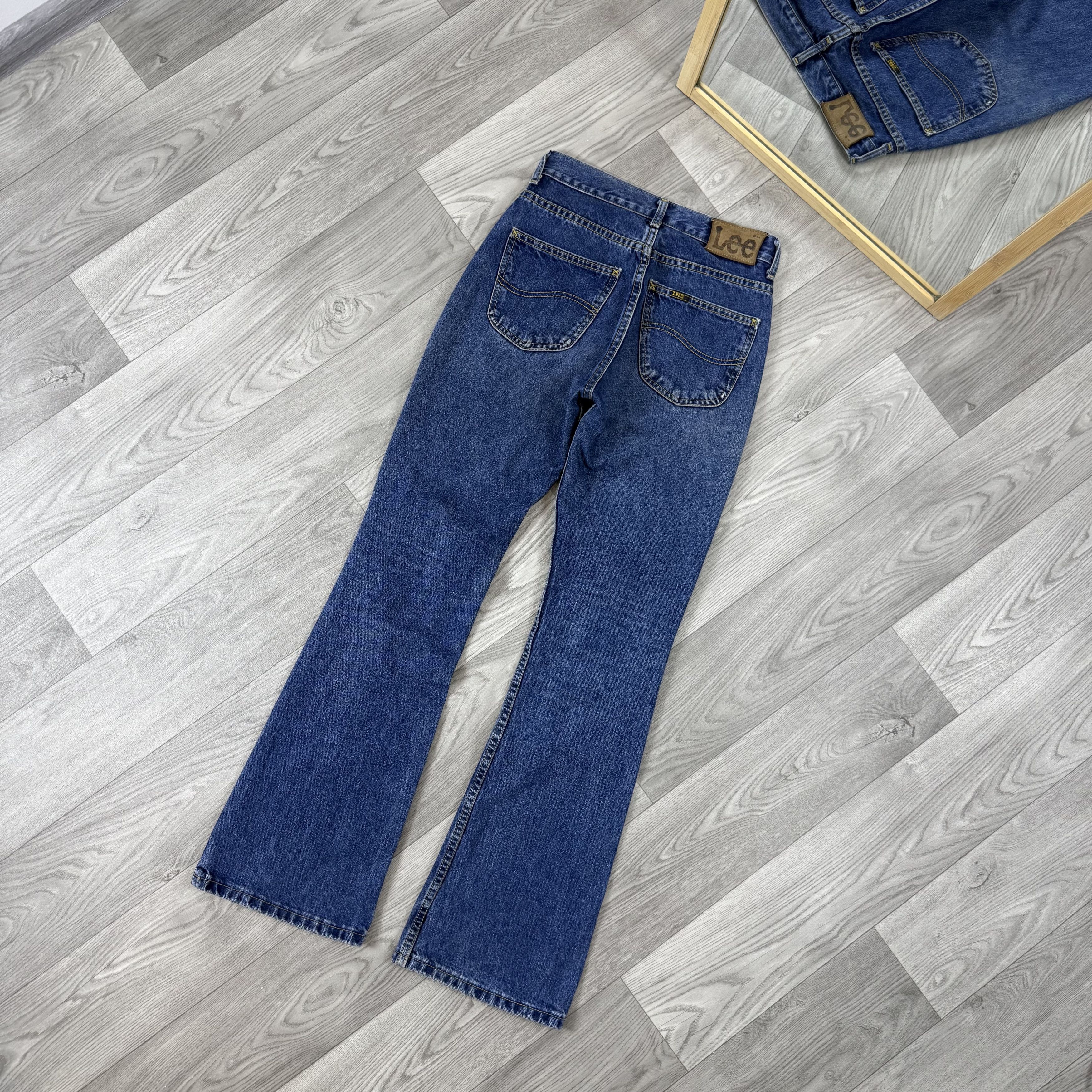 Lee Vintage Lee 90s Stonewashed No Fade Bootcut Flared Jeans Size 24" / US 00 / IT 34 - 5 Thumbnail