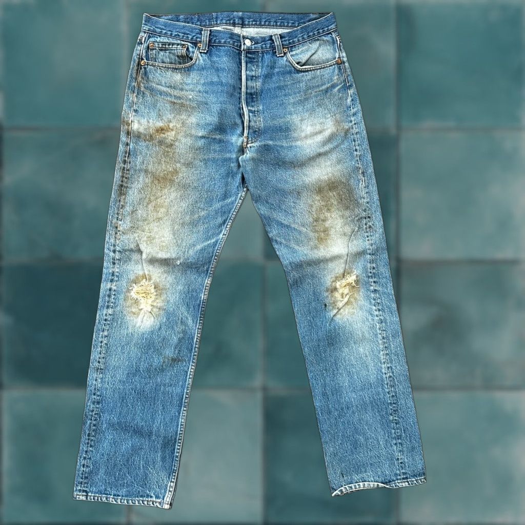 Levi's VINTAGE Levi's 501 Jeans 38x36 Blue Light Wash Straight Fit 90s Mens Size US 38 / EU 54 - 1 Thumbnail