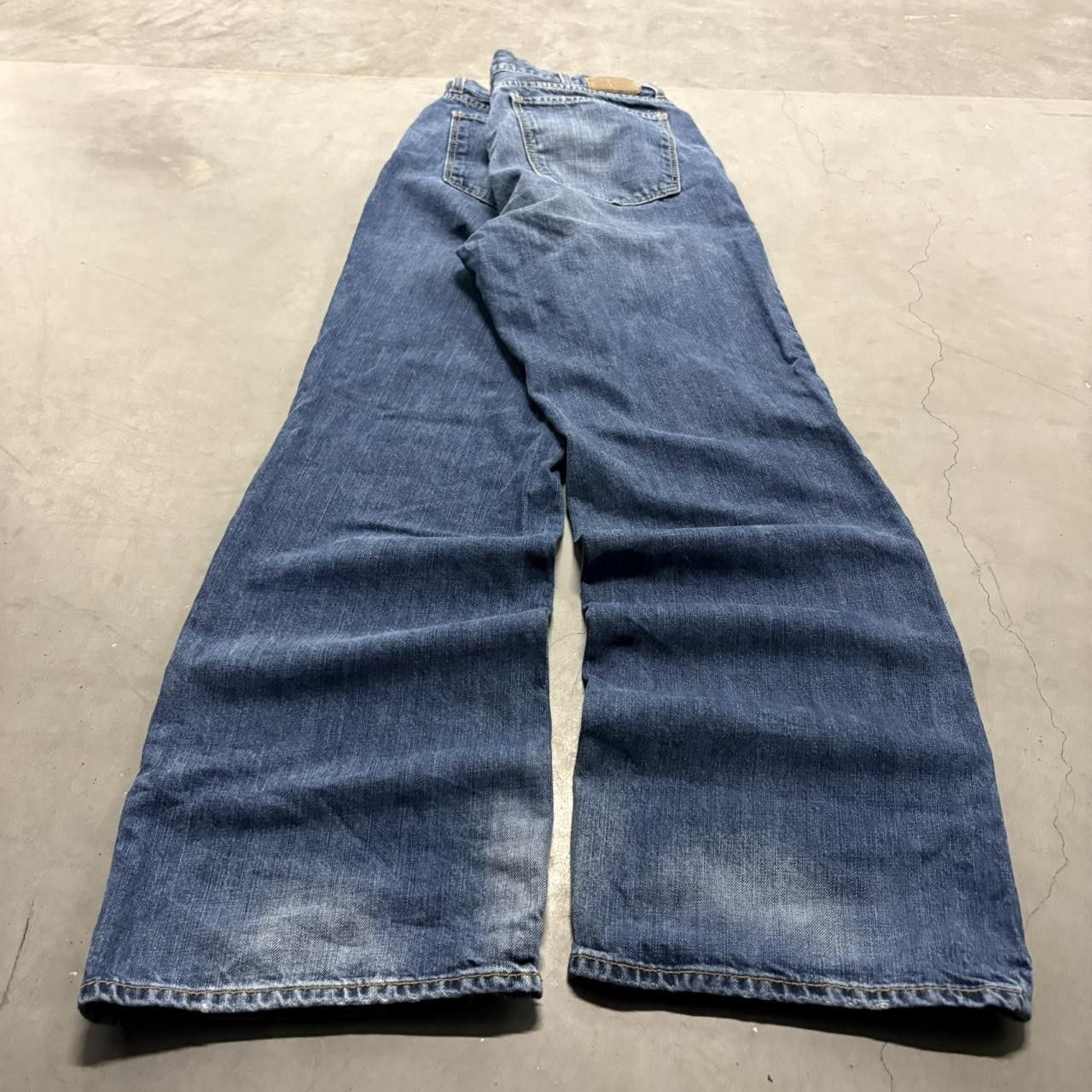 Cremieux Crazy Vintage Y2K/2000s Super Baggy Wideleg Cremieux Bootcut Medium Wash Denim Jeans! Size US 36 / EU 52 - 6 Thumbnail