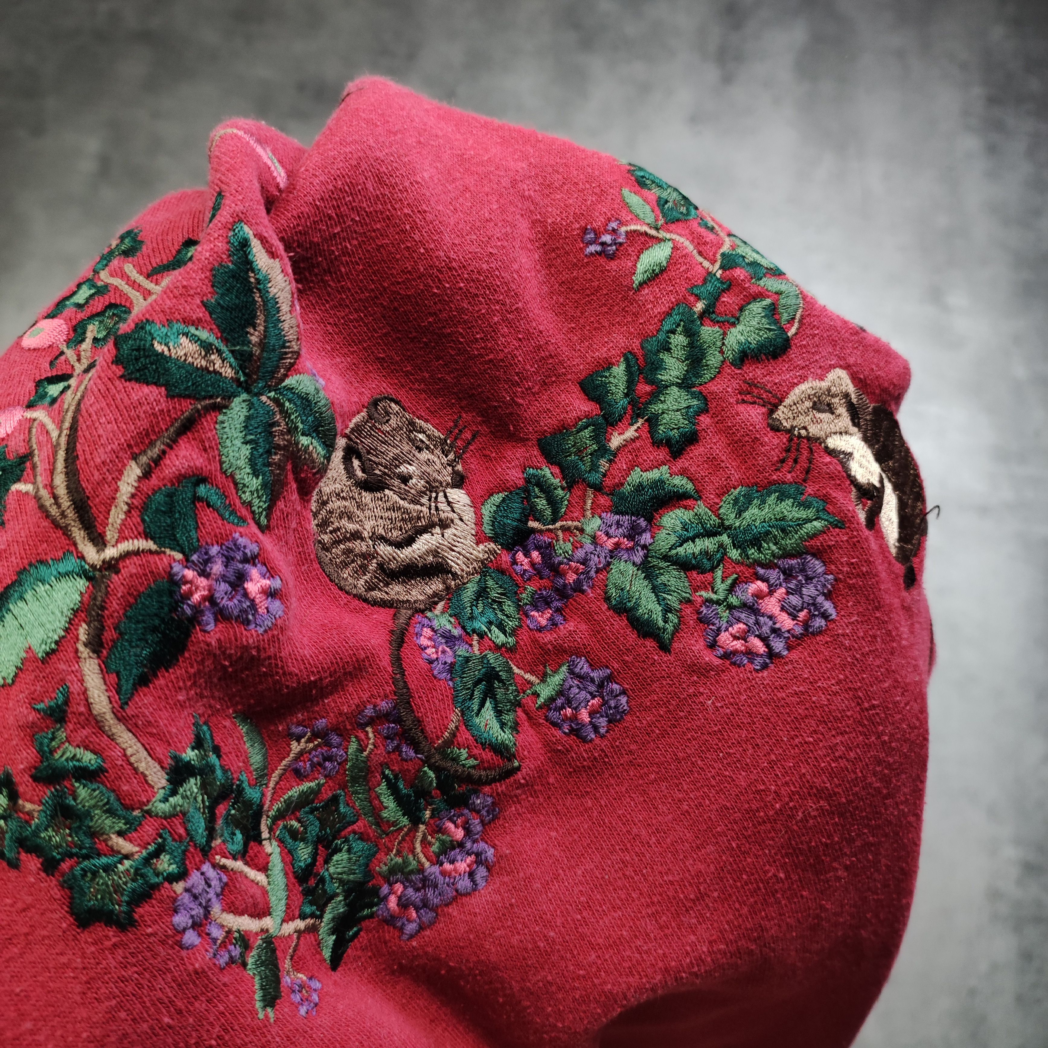 Vintage RARE 90s OG Tulchan Embroidered Mouse Avant Garde Crewneck Size US L / EU 52-54 / 3 - 5 Thumbnail