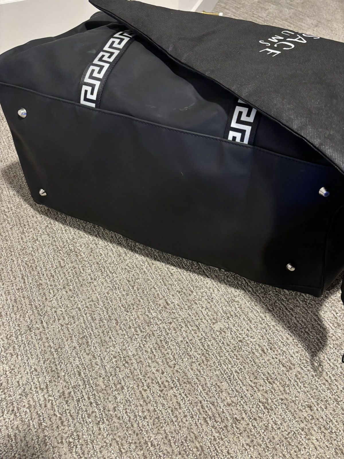 Versace Versace Duffel Bag Gym Weekender Traveler Bag Luggage Size ONE SIZE - 4 Thumbnail
