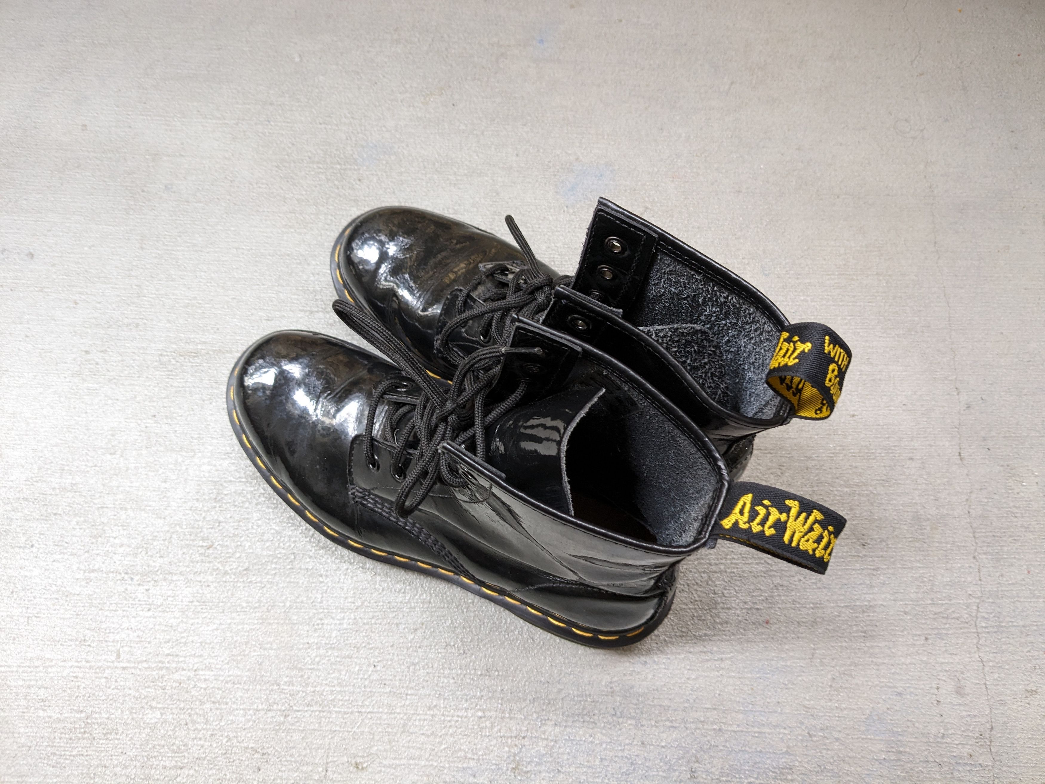 Dr. Martens × Genuine Leather Dr. Martens Boots Black Patent Leather 7 Lace Up Combat Size US 7 / EU 40 - 12 Thumbnail