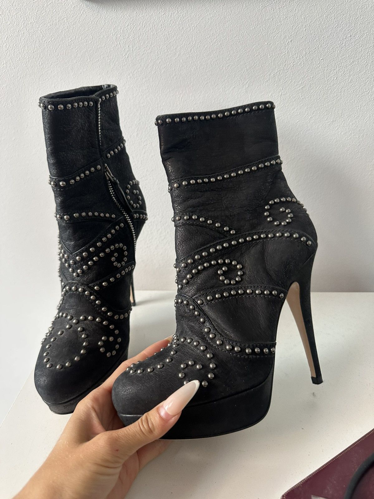 Designer × Miu Miu Miu Miu black studded leather boots platform Y2K vero cuoio Size US 5 / IT 35 - 3 Thumbnail