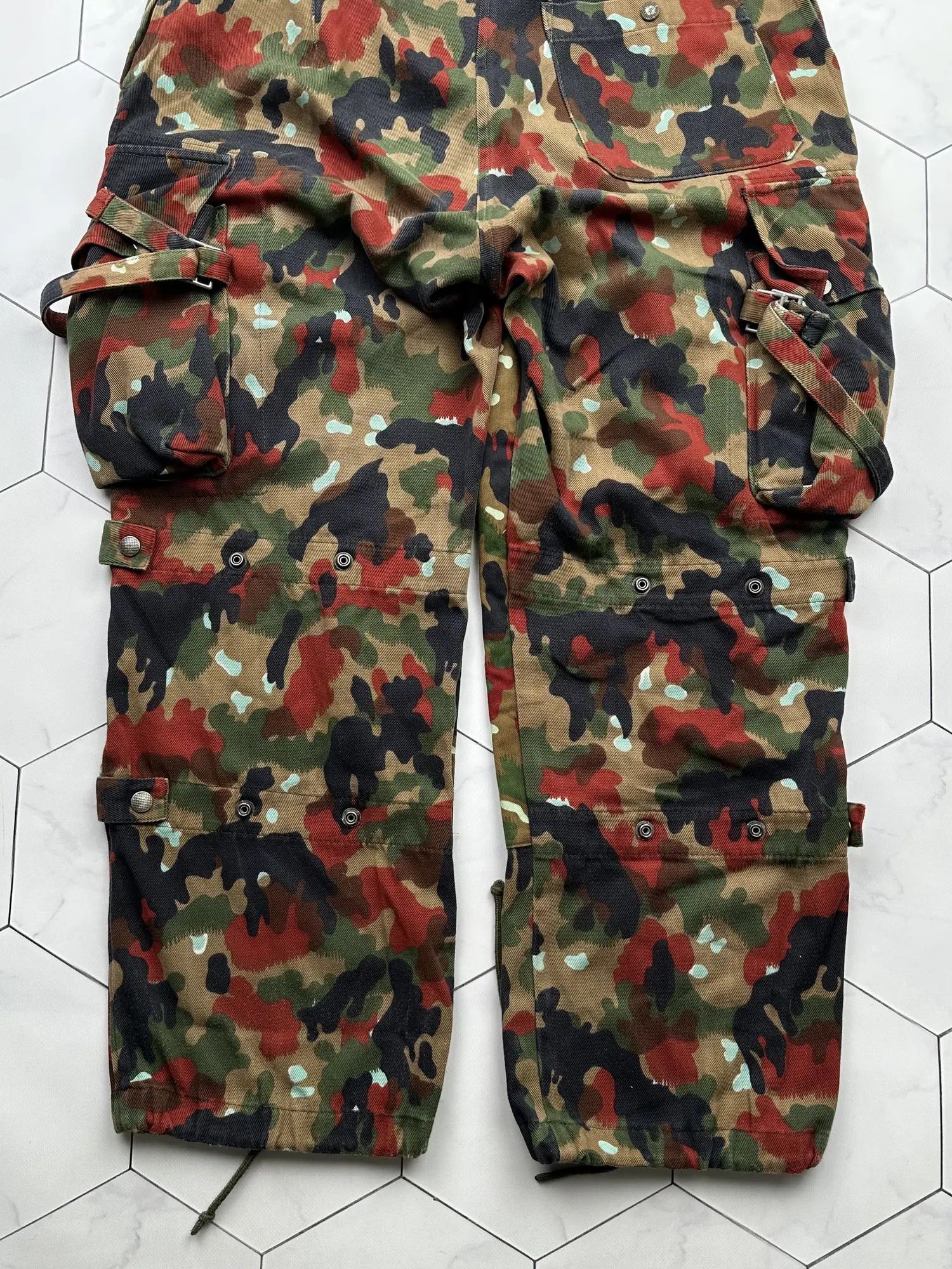 Japanese Brand Vintage Military Cargo Bondage Pants (B601)E2 Size US 36 / EU 52 - 11 Thumbnail