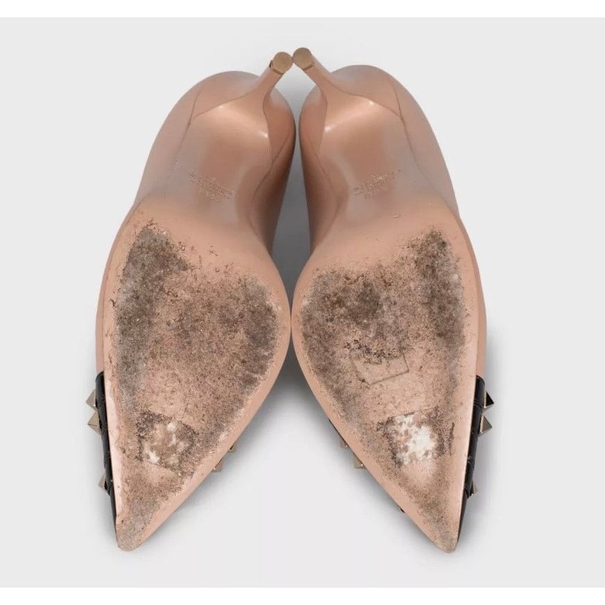 Valentino Valentino Beige Leather Studded Pumps - Size 38.5 Size US 8.5 / IT 38.5 - 5 Thumbnail