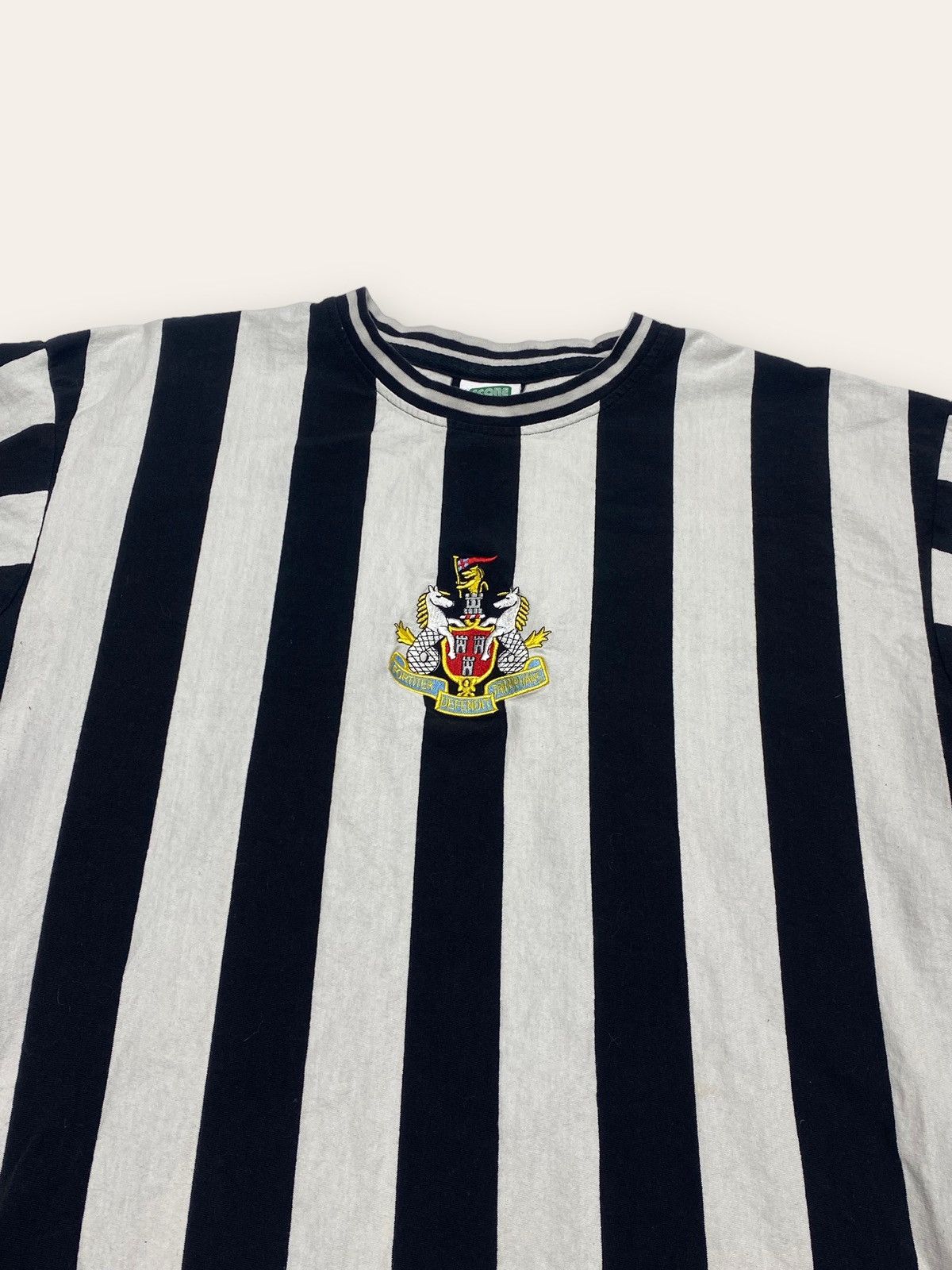 Vintage Vintage SCORE DRAW Black White Striped New Castle Tee Size US XL / EU 56 / 4 - 2 Thumbnail