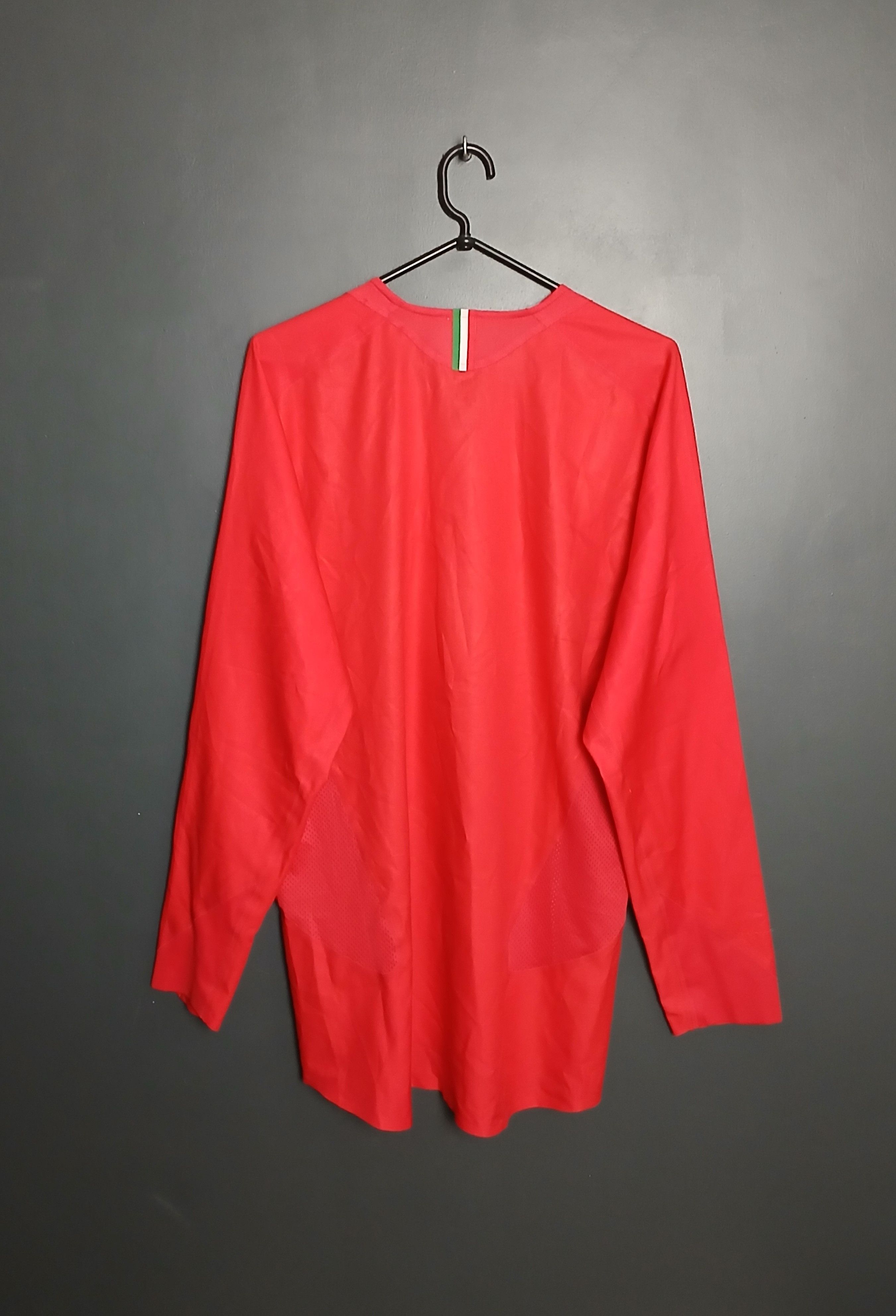 Other Rare Player-Issue Long Sleeve Juventus 05/2007 Third Jersey Size US L / EU 52-54 / 3 - 2 Thumbnail