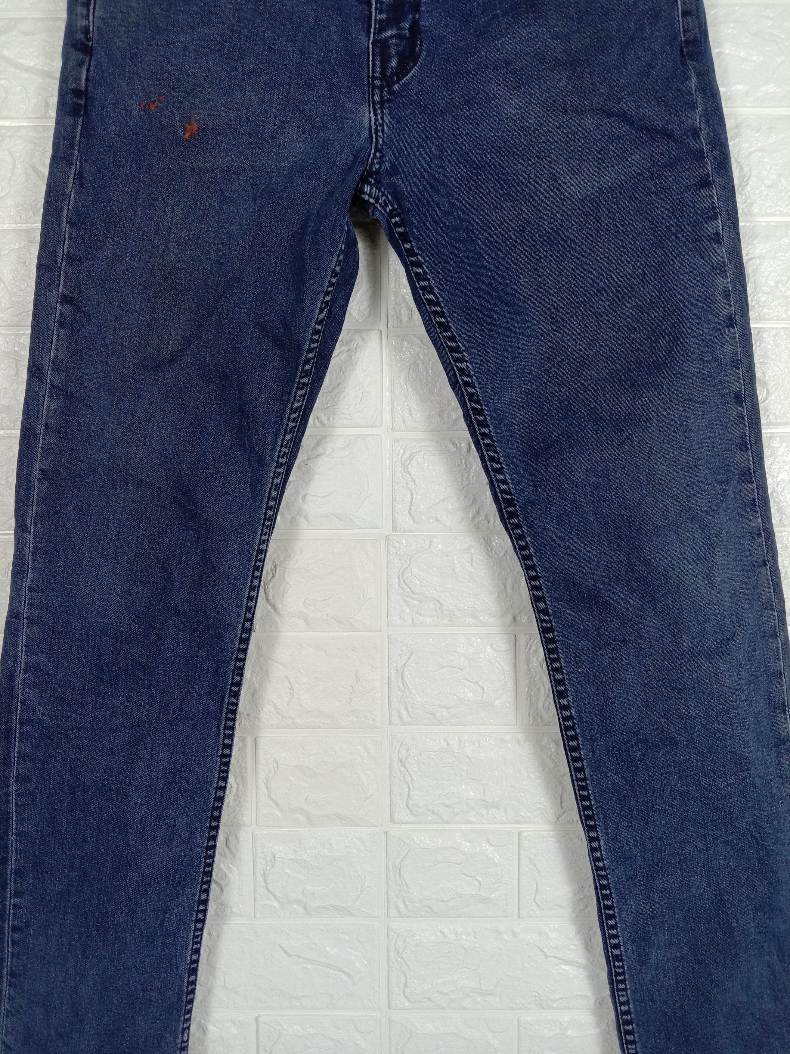Levi's Vintage Levi's 511 Slim Jeans Dark Blue Denim Size US 31 - 3 Thumbnail