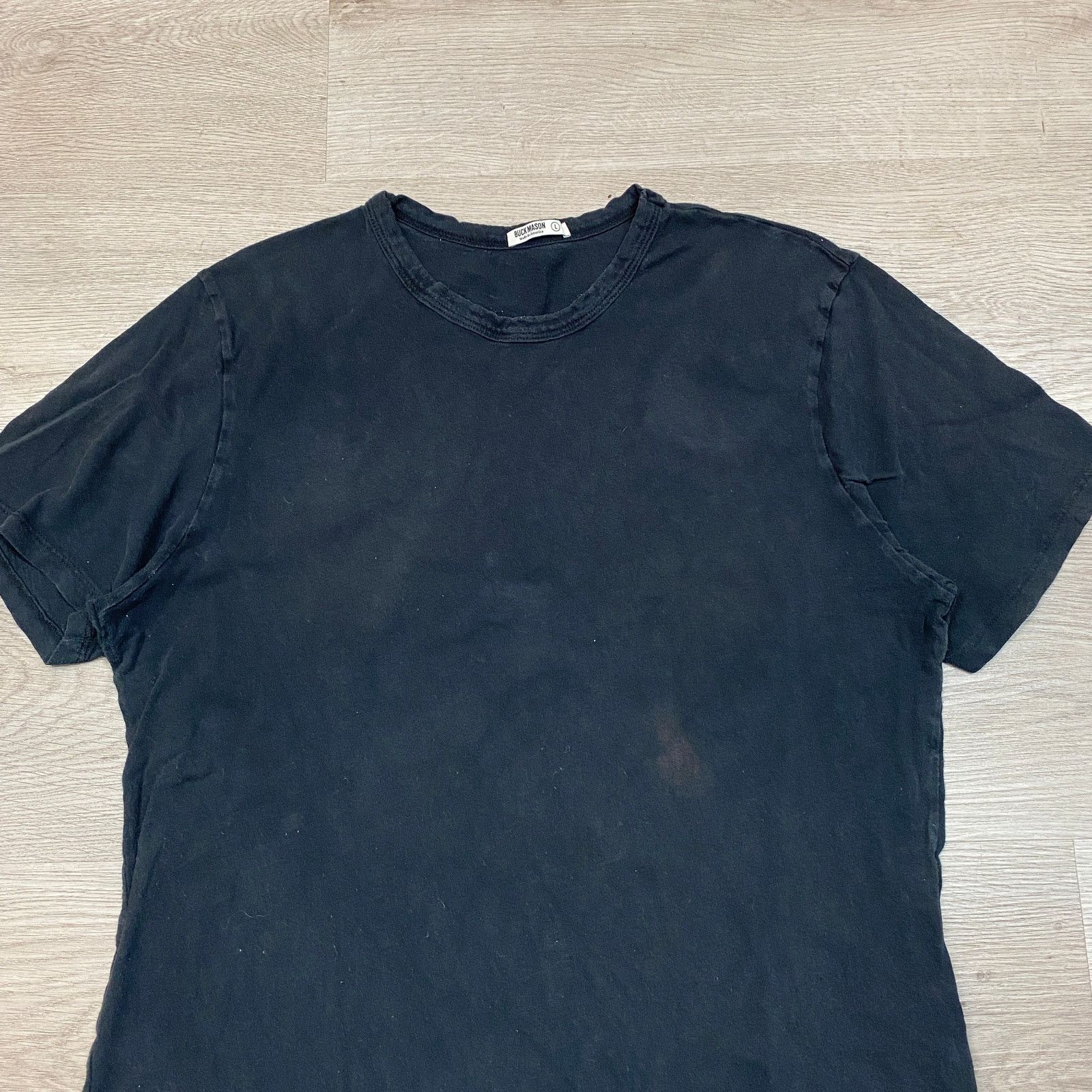 Buck Mason Buck Mason Curved Hem Slub Cotton Short Sleeve Shirt Men's M Size US L / EU 52-54 / 3 - 2 Thumbnail