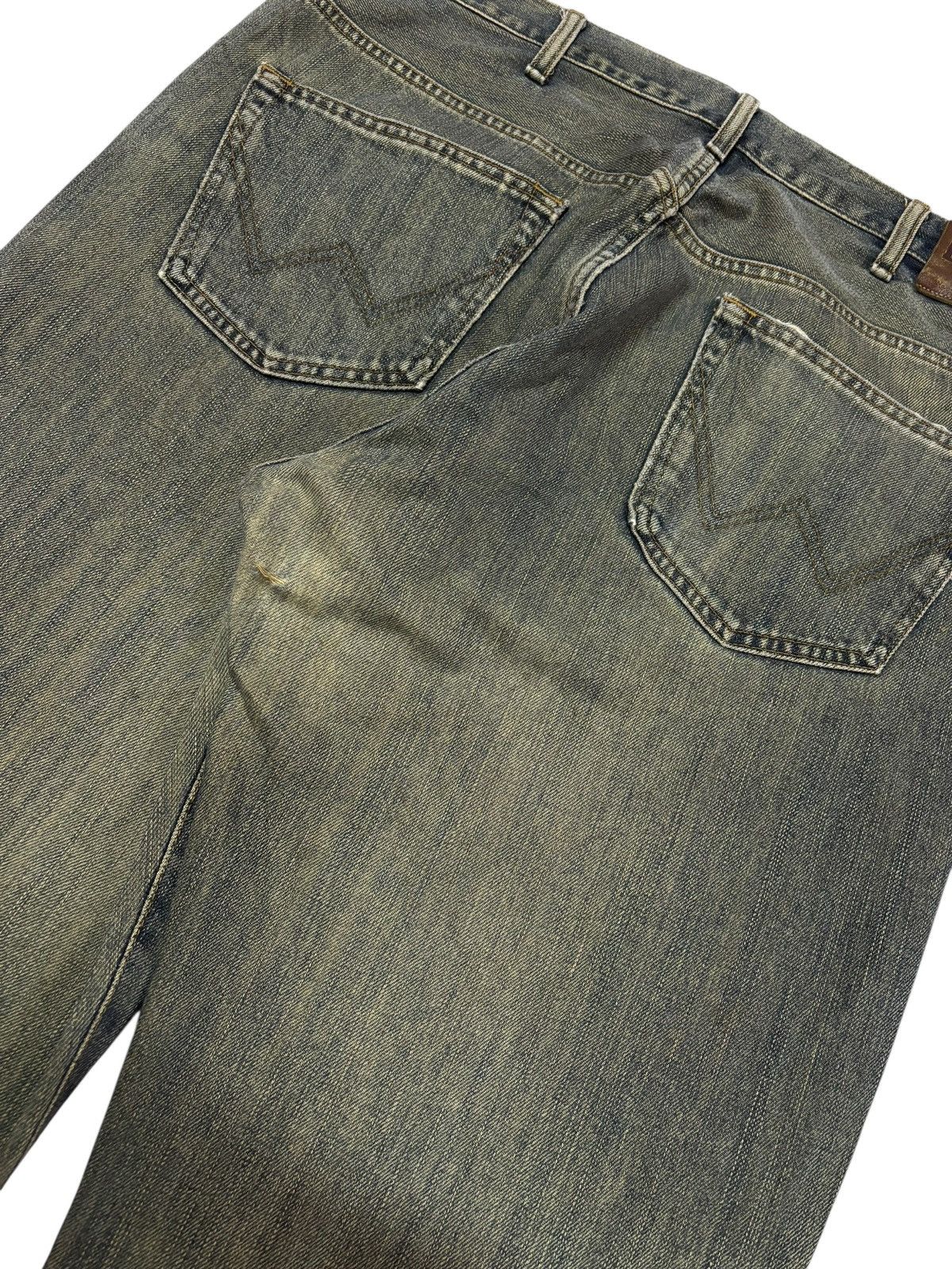 Edwin Vtg Edwin Japan 404 Distressed Jeans Size US 36 / EU 52 - 6 Thumbnail
