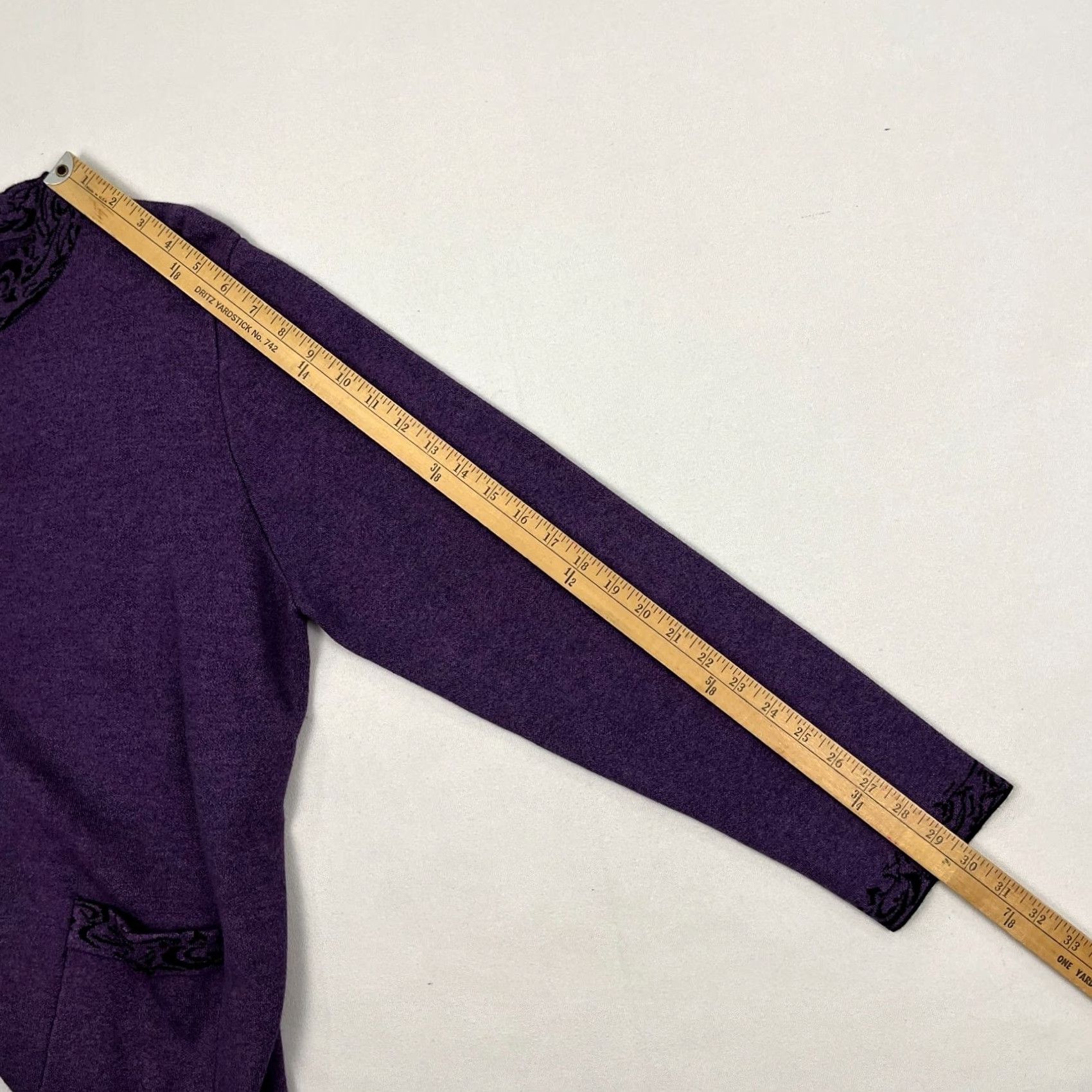 Vintage VINTAGE Castle of Ireland Cardigan Sweater Womens UK 18 44 Purple Wool Blend Patterned Size L / US 10 / IT 46 - 6 Thumbnail