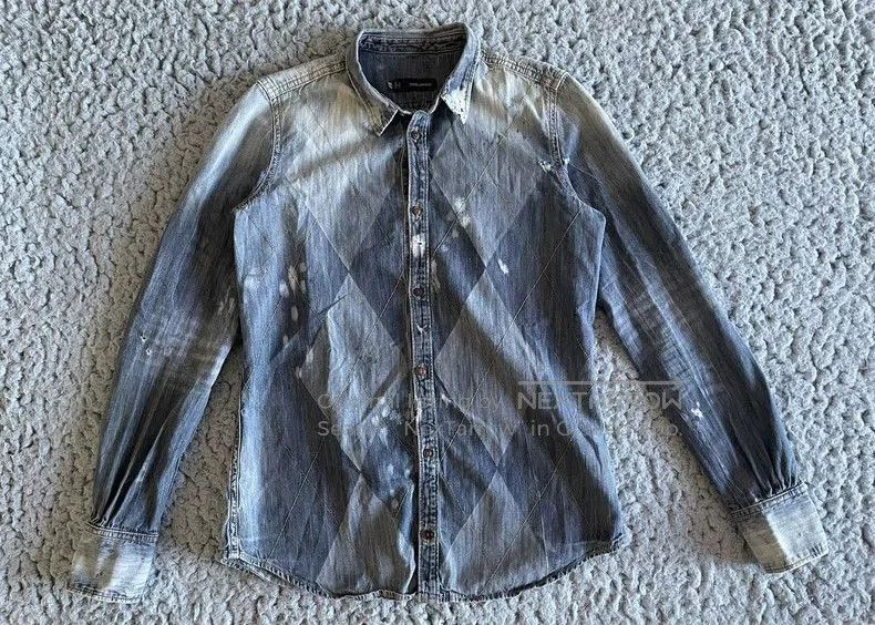 Dsquared2 Dsquared2 Classic Washed Denim Shirt. Size US L / EU 52-54 / 3 - 1 Thumbnail