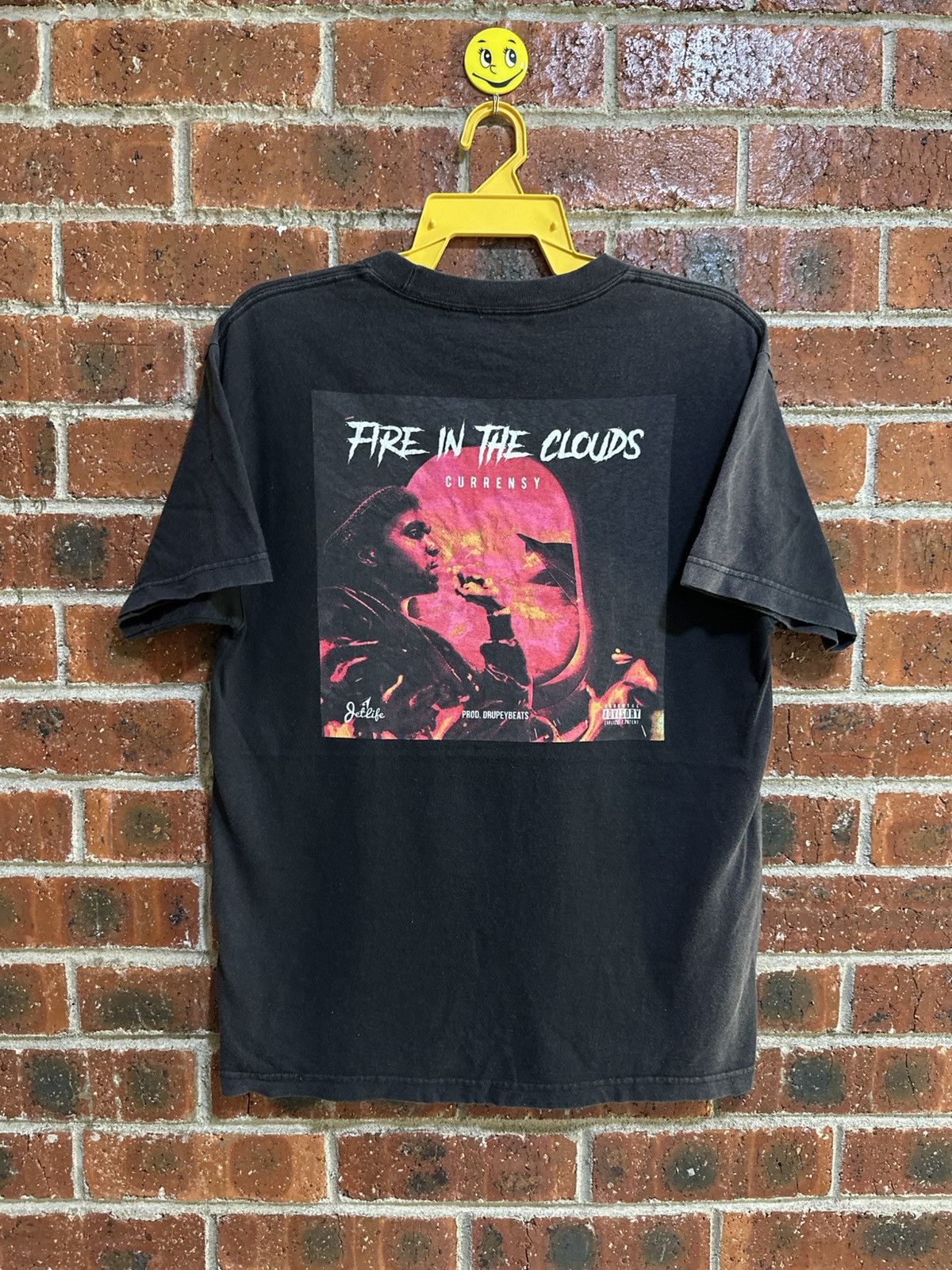Band Tees × Rap Tees × Vintage Vintage Currensy Fire In The Clouds Faded Tee Size US M / EU 48-50 / 2 - 1 Thumbnail