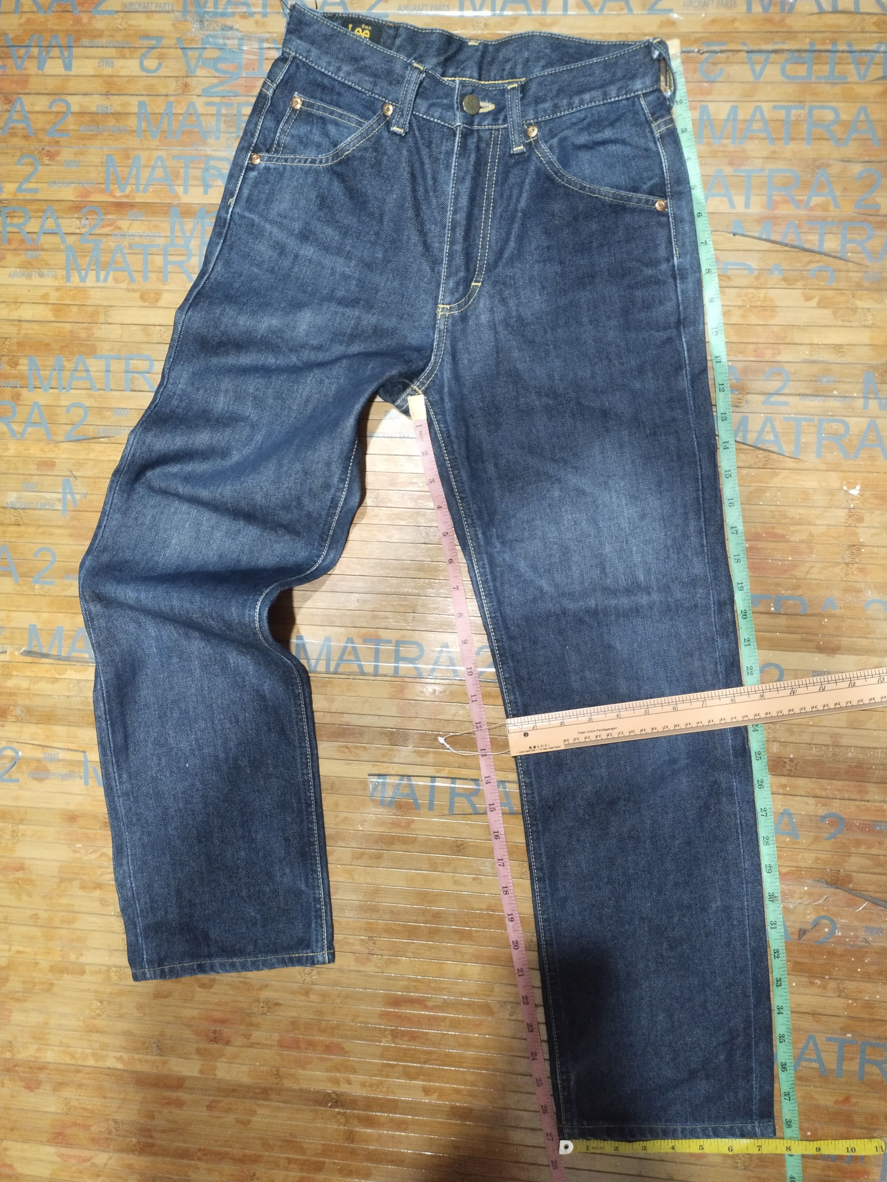 Lee × Vintage Lee Riders Sz 28" Size US 28 / EU 44 - 1 Thumbnail