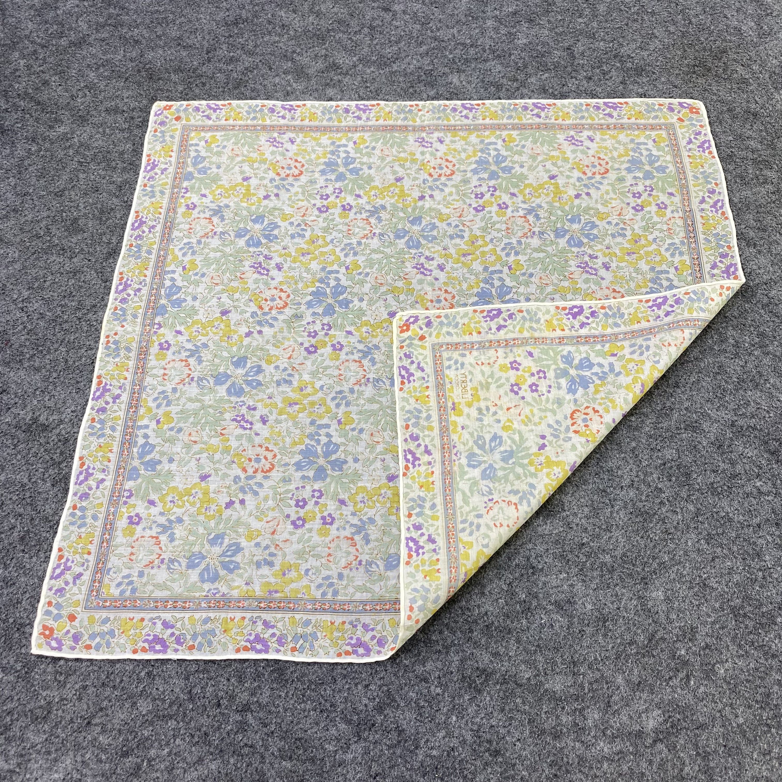 Liberty Liberty Handkerchief / Bandana / Neckerchief-B2189 Size ONE SIZE - 5 Thumbnail