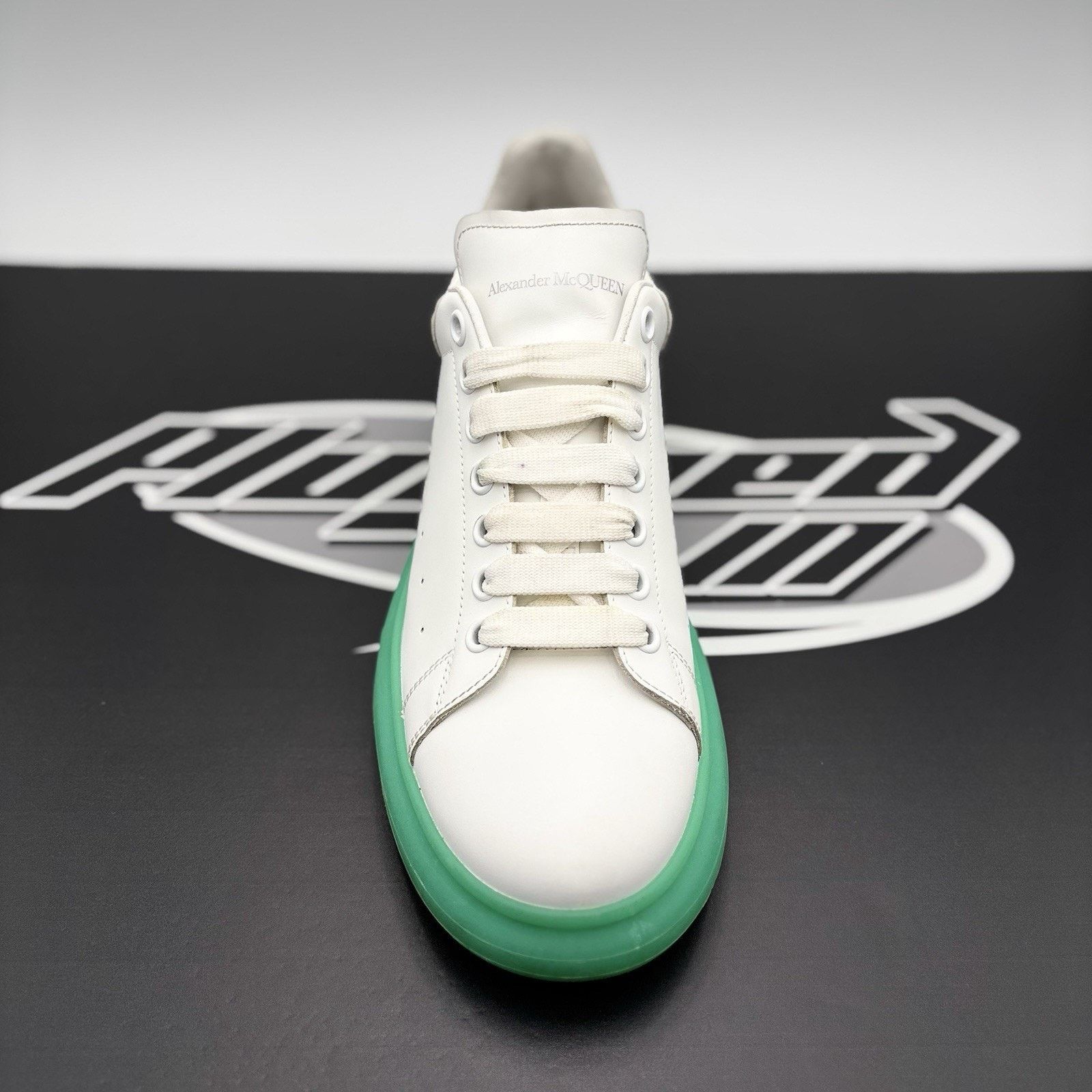Alexander McQueen Alexander McQueen Oversized ' White Green ' | GREAT COND! Size US 11 / EU 44 - 5 Thumbnail