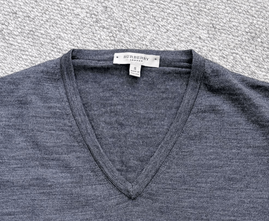 Burberry Burberry London Wool Knit Vest – Charcoal Grey / Size S Size US S / EU 44-46 / 1 - 2 Thumbnail