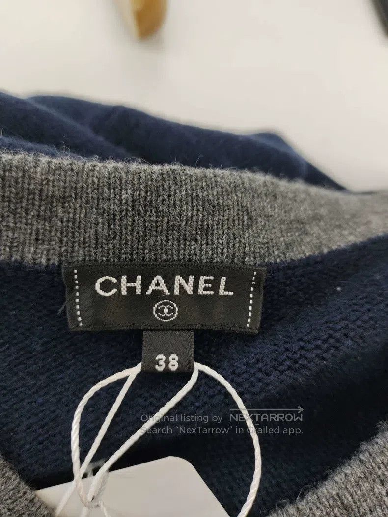Chanel Blue and gray colour-blocked cashmere knitted cardi