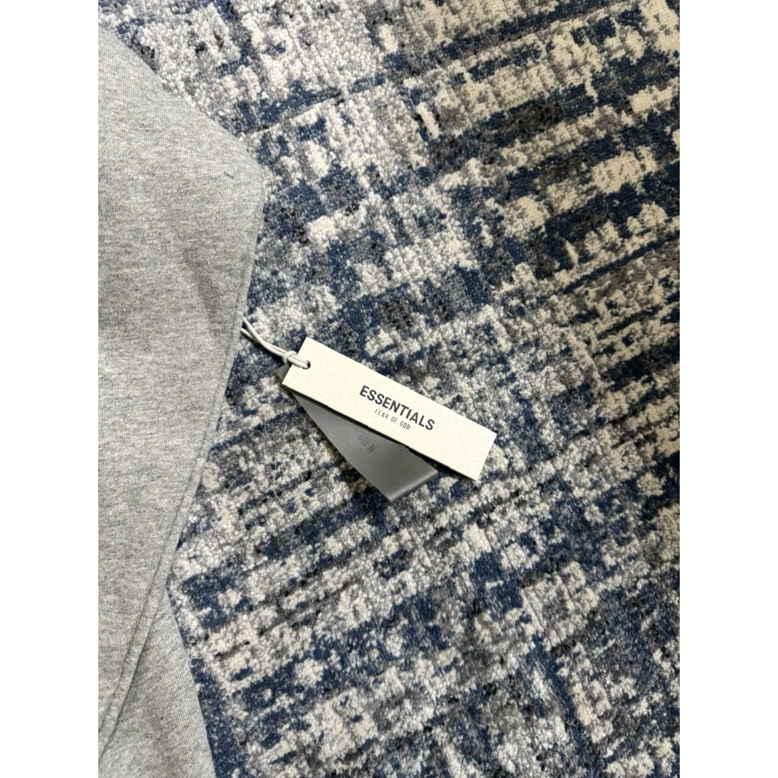Essentials Fear Of God Essentials Hoodie FW22 Dark Oatmeal M Mens Hoodie Logo Pullover Hooded Oversized Gray/Natural Cotton Polyester Brand New NWT Size US M / EU 48-50 / 2 - 3 Thumbnail