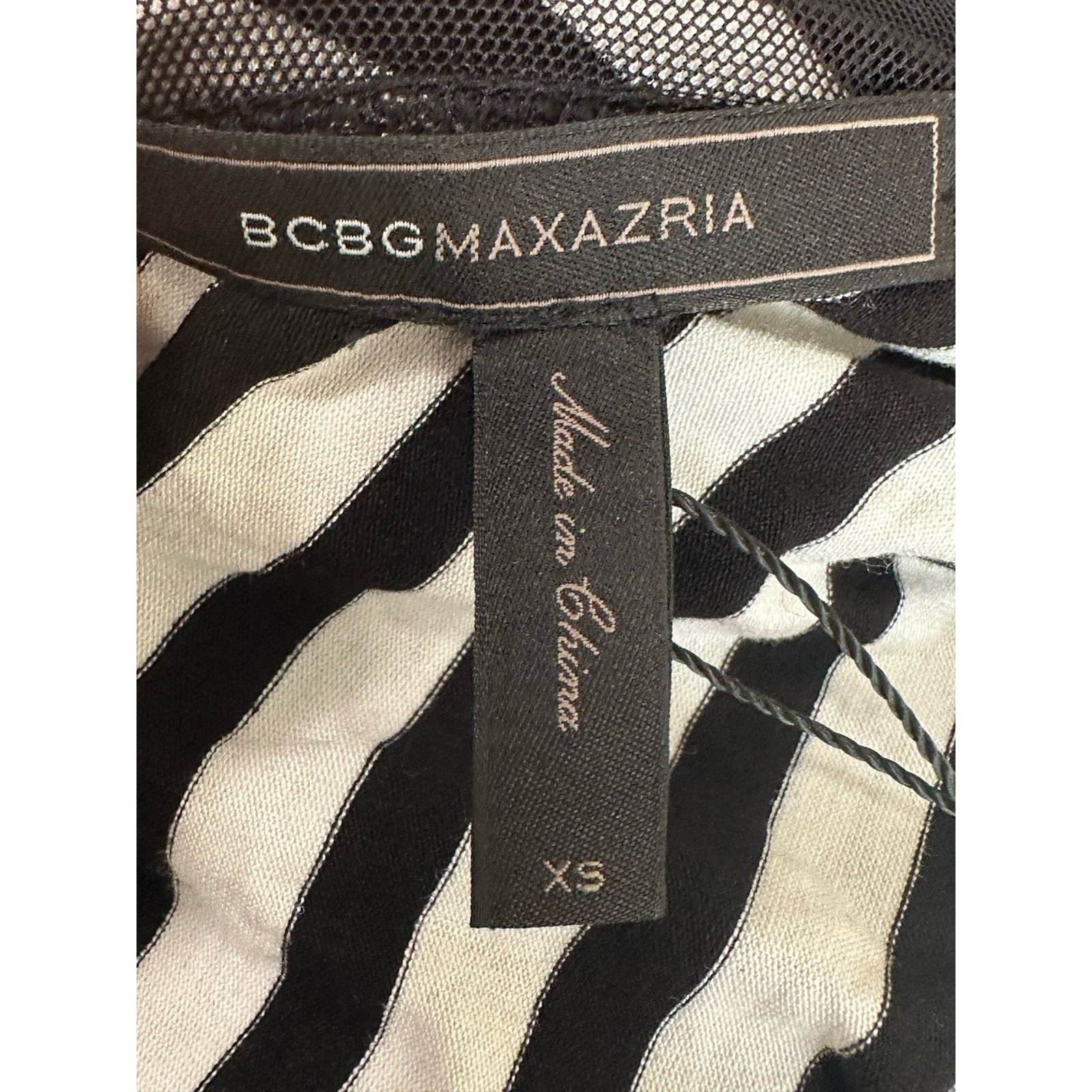 Bcbgmaxazria BCBGMAXAZRIA Striped One Shoulder Cocktail Dress size XS Size XS / US 0-2 / IT 36-38 - 3 Thumbnail