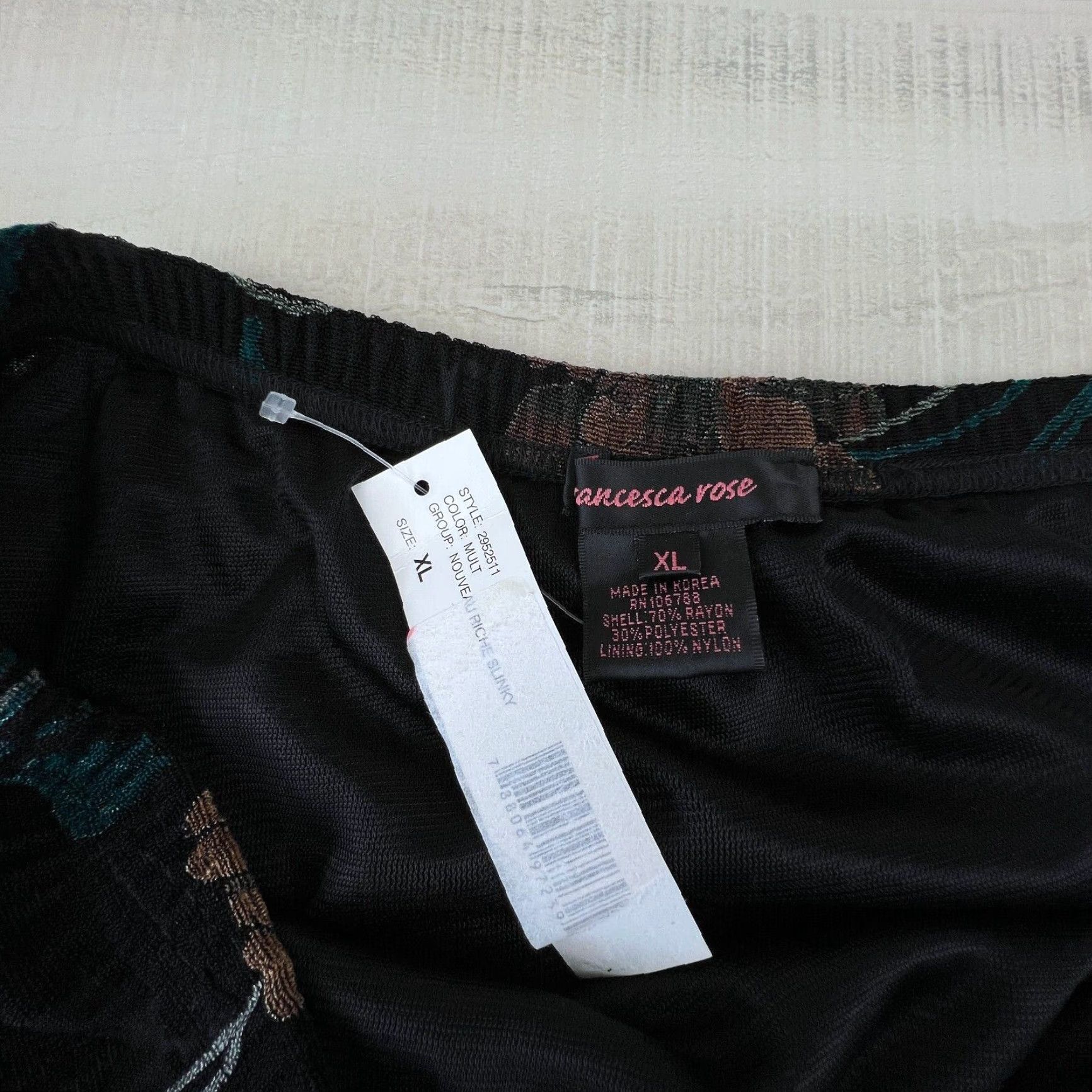 Vintage Francesca Rose Women Skirt XL Black Floral Knit Pencil Straight Elastic Waist Nw Size 40" / US 18 - 3 Thumbnail