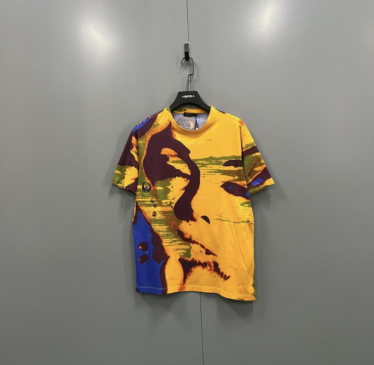 Versace Versace Medusa Colorful Portrait Short-sleeve T-shirt J41 Size US XXL / EU 58 / 5 - 1 Thumbnail