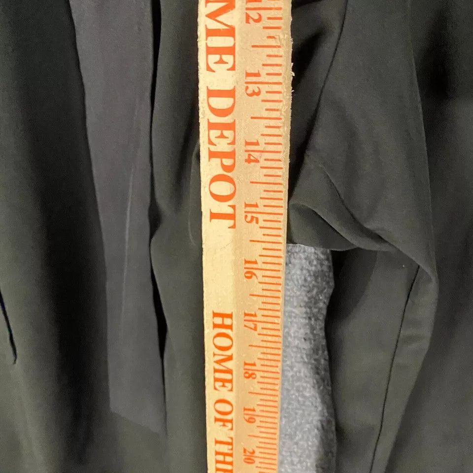 Calvin Klein Calvin Klein Cargo Pants Women's Large Polyester Stretch L Size 36" / US 14 / IT 50 - 4 Thumbnail