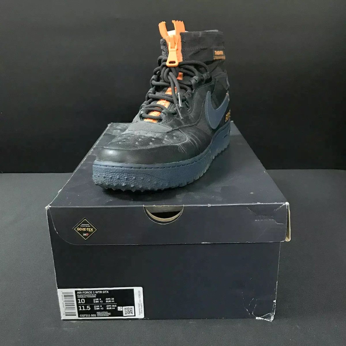 Nike Gore Tex x Nike Air Force 1 Hugh WTR ‘The 10th Size US 10 / EU 43 - 3 Thumbnail