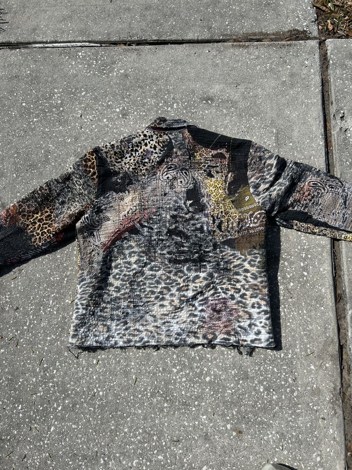 Other 1/1 Your World cheetah leopard print distressed fabric Size US XL / EU 56 / 4 - 5 Thumbnail