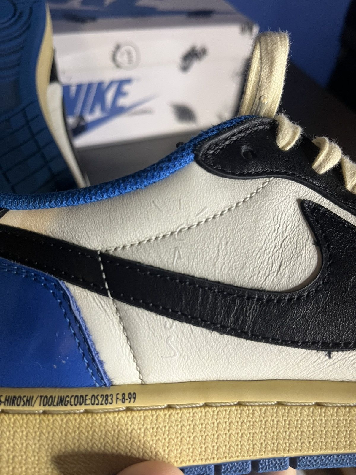 Fragment Design × Nike × Travis Scott Jordan 1 Retro Low OG SP Fragment x Travis Scott Size US 11 / EU 44 - 8 Thumbnail