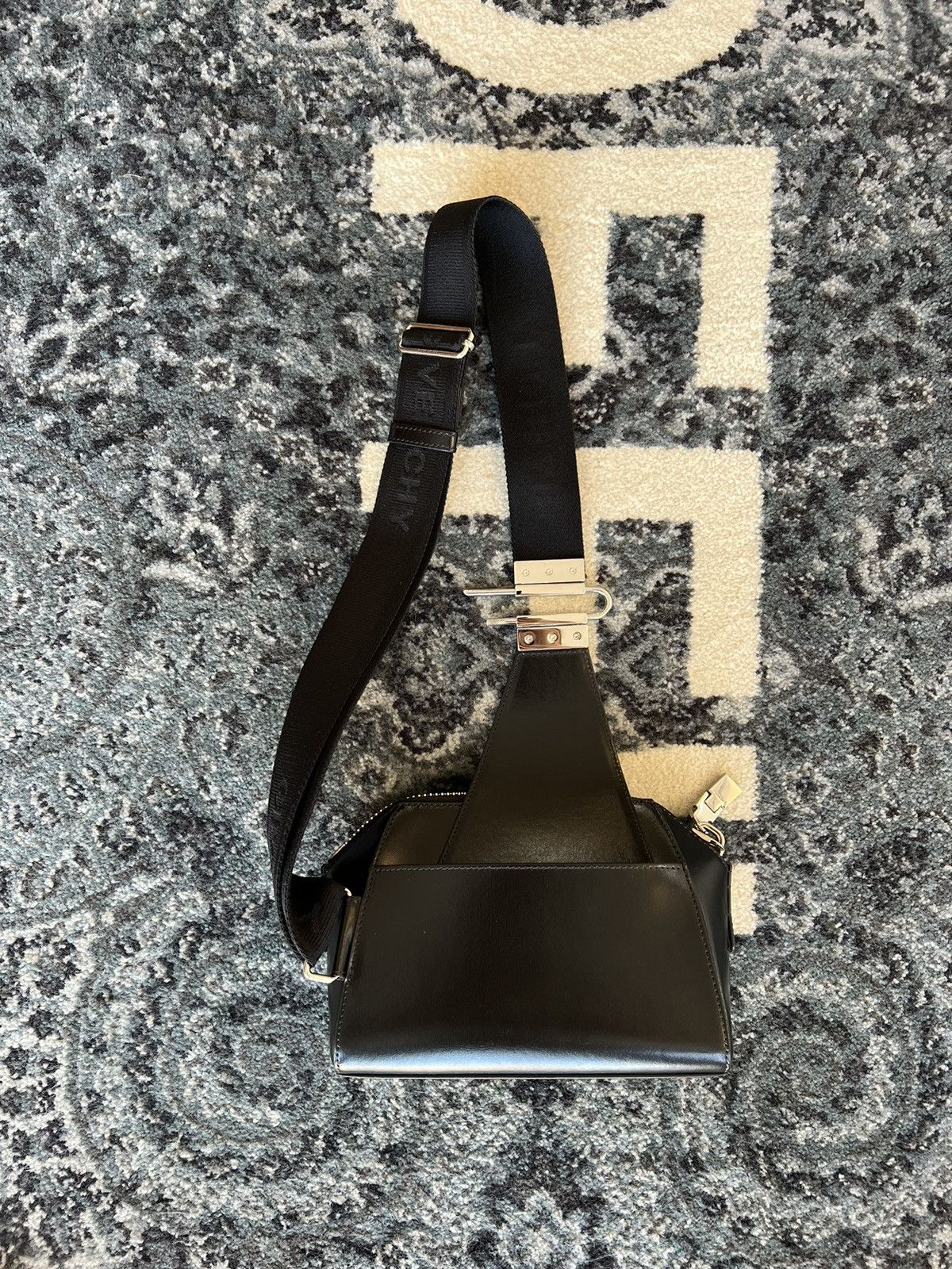 Givenchy GIVENCHY ANTIGONA CROSSBODY BLACK Size ONE SIZE - 5 Thumbnail