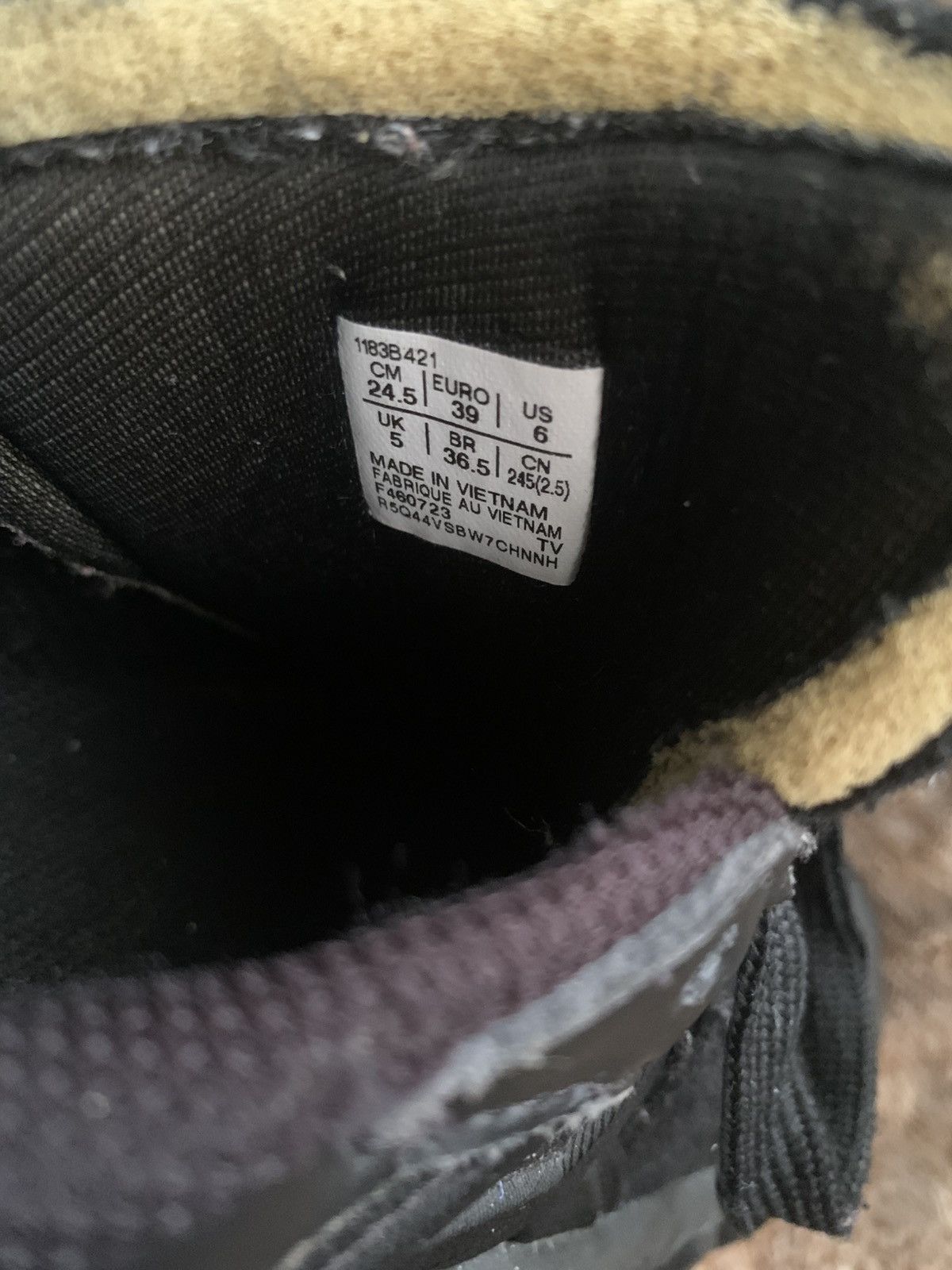 Onitsuka Tiger Onitsuka Tiger DENTIGRE LS black/black Size US 6 / EU 39 - 6 Thumbnail
