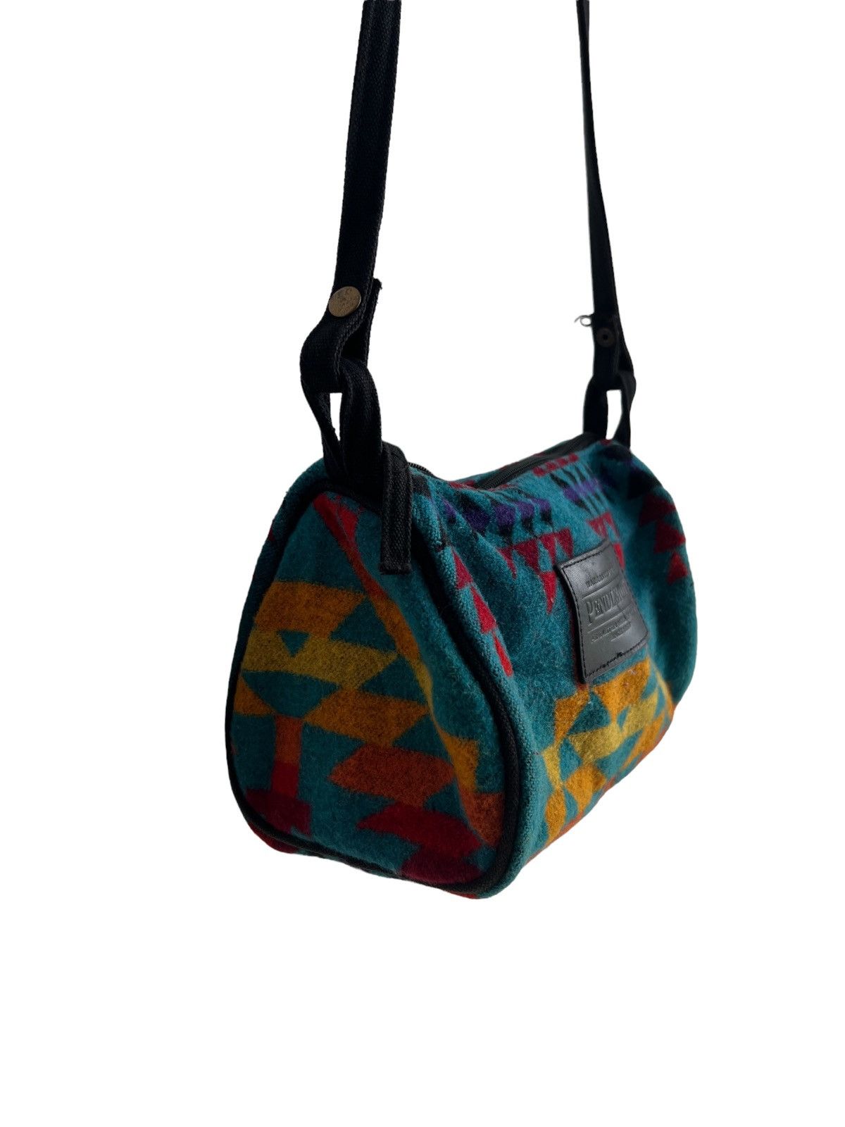 Dry Bones OG Pendleton 🇺🇸 Navajo Printed Wool Small Duffle Gym Bag Size ONE SIZE - 6 Thumbnail