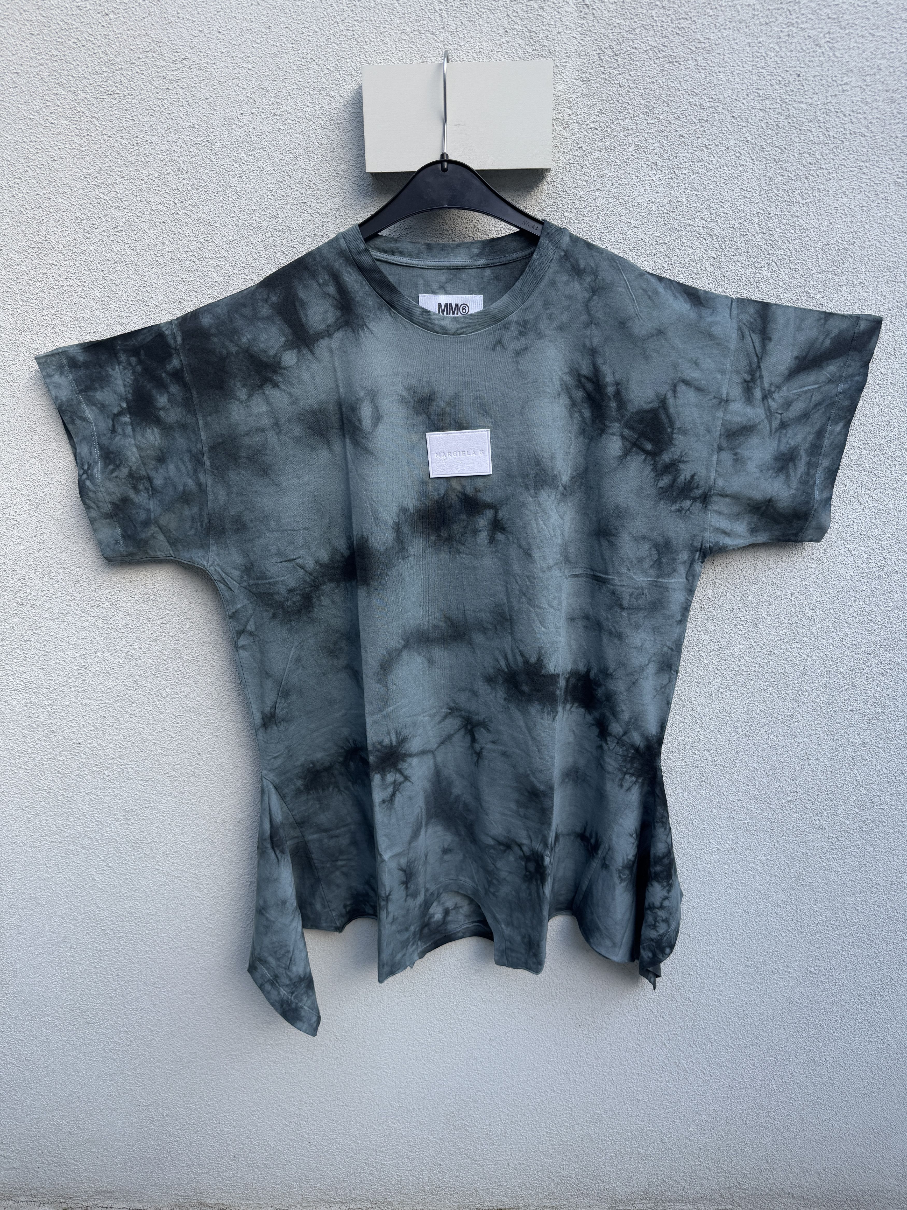 Maison Margiela MM6 MAISON MARGIELA Tie-dye Tshirt dress S/ M Size M / US 6-8 / IT 42-44 - 2 Thumbnail