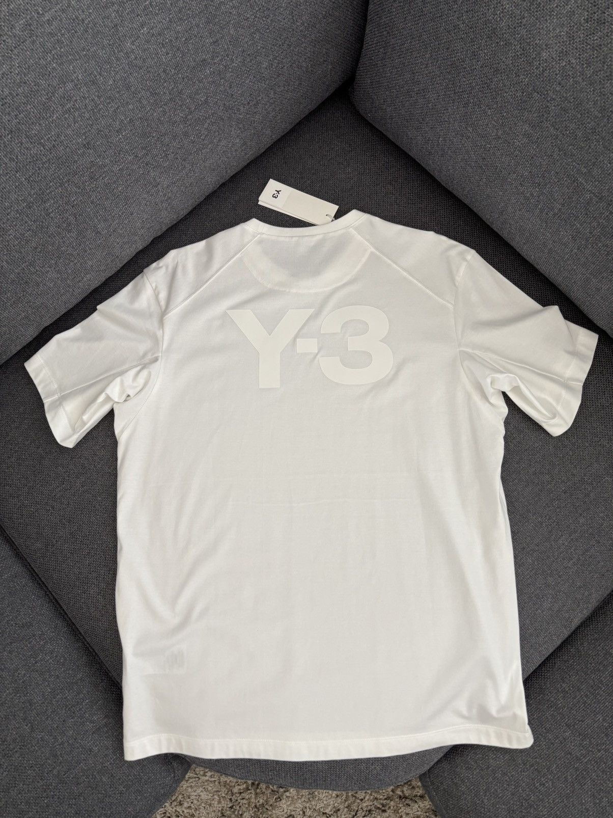 Y-3 Y-3 Back Logo T-shirt Size US M / EU 48-50 / 2 - 5 Thumbnail