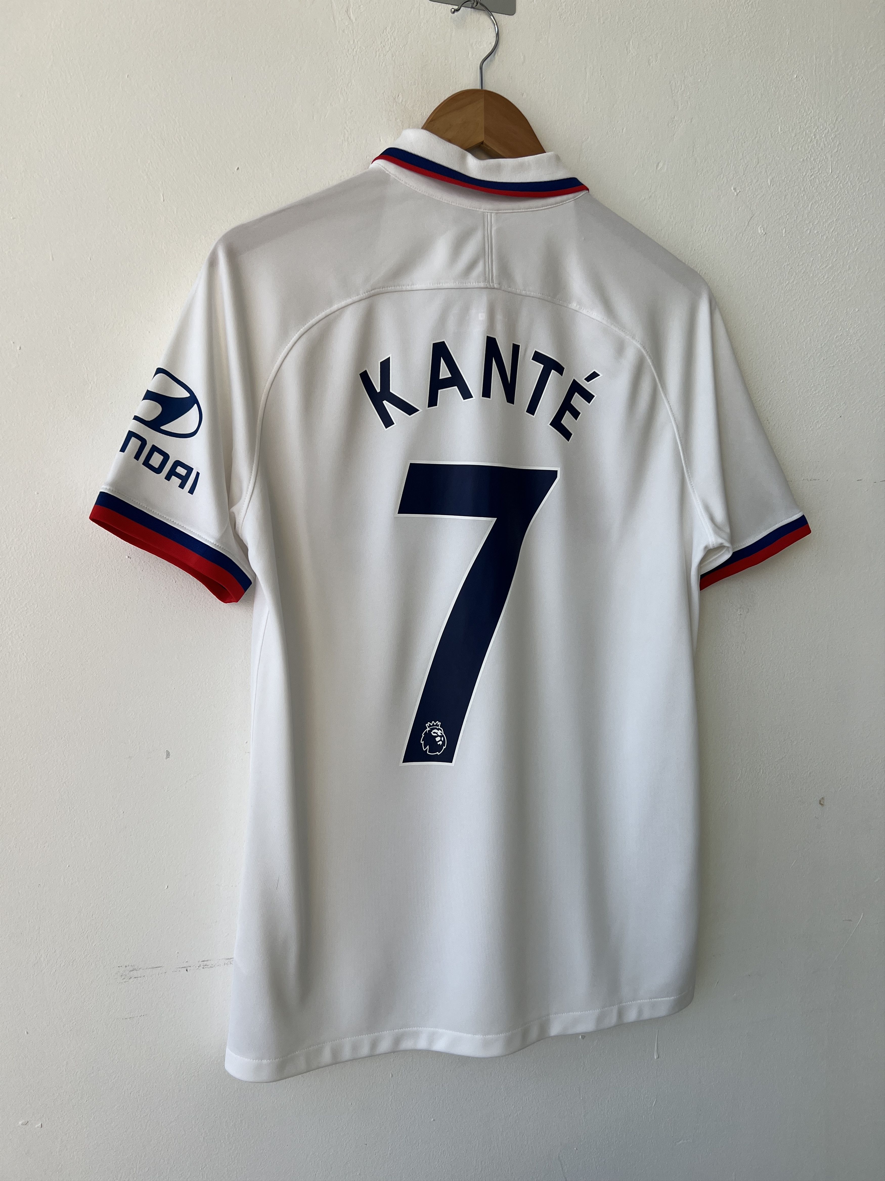 Nike (M) Chelsea 2019-20 Away Kit Kante #7 Size US M / EU 48-50 / 2 - 9 Thumbnail