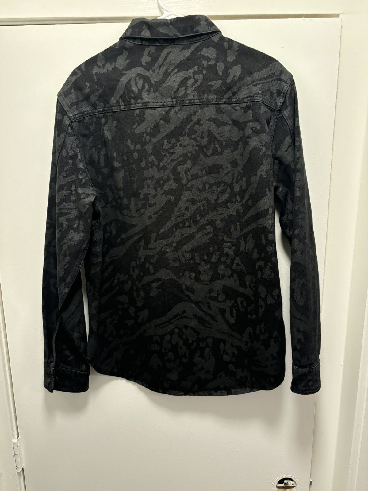 Iro Iro Kopin Leopard-Pattern Denim Shirt Size US L / EU 52-54 / 3 - 2 Thumbnail