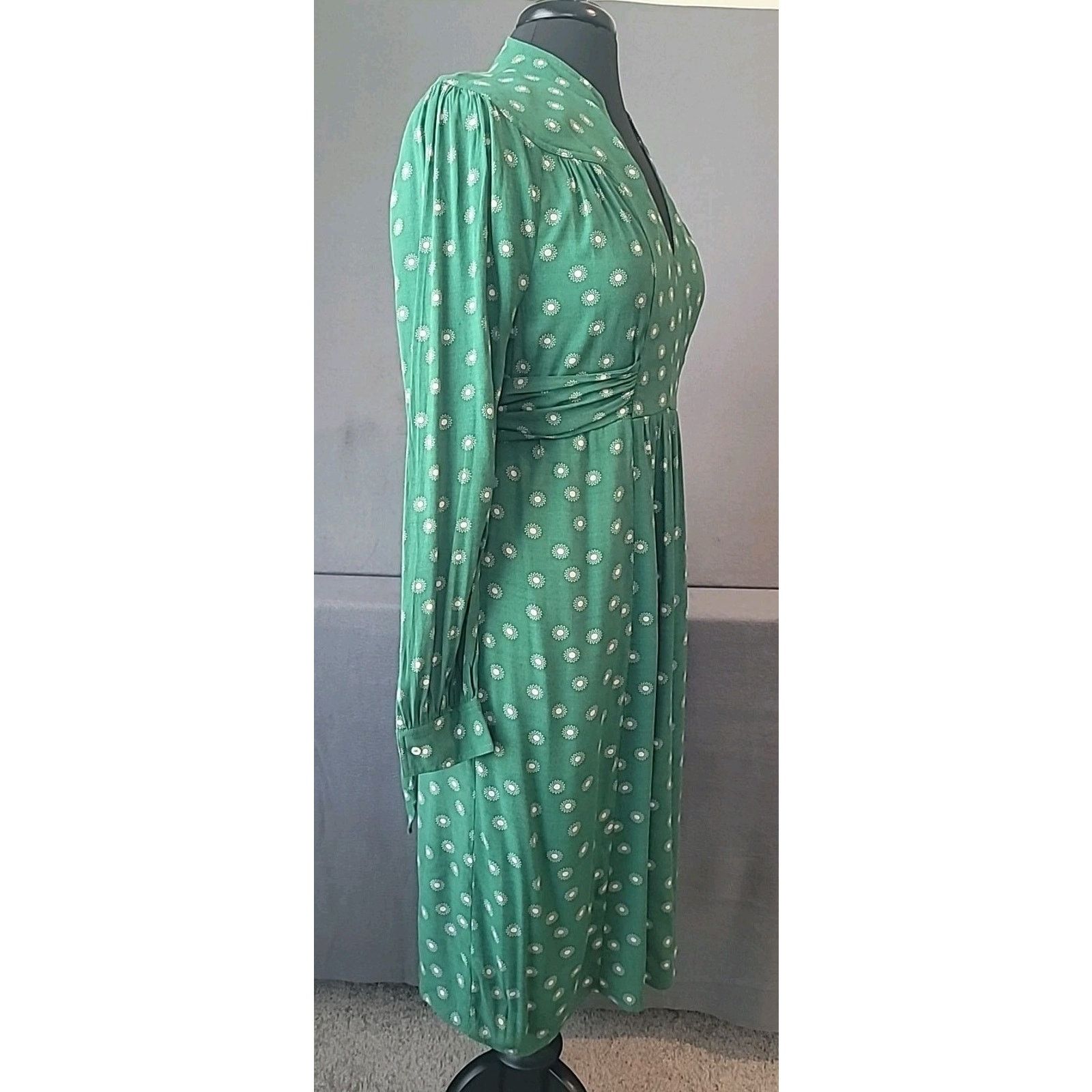 boden green floral dress Boden Women's Smocked Jersey Midi Dress in Green main image 0