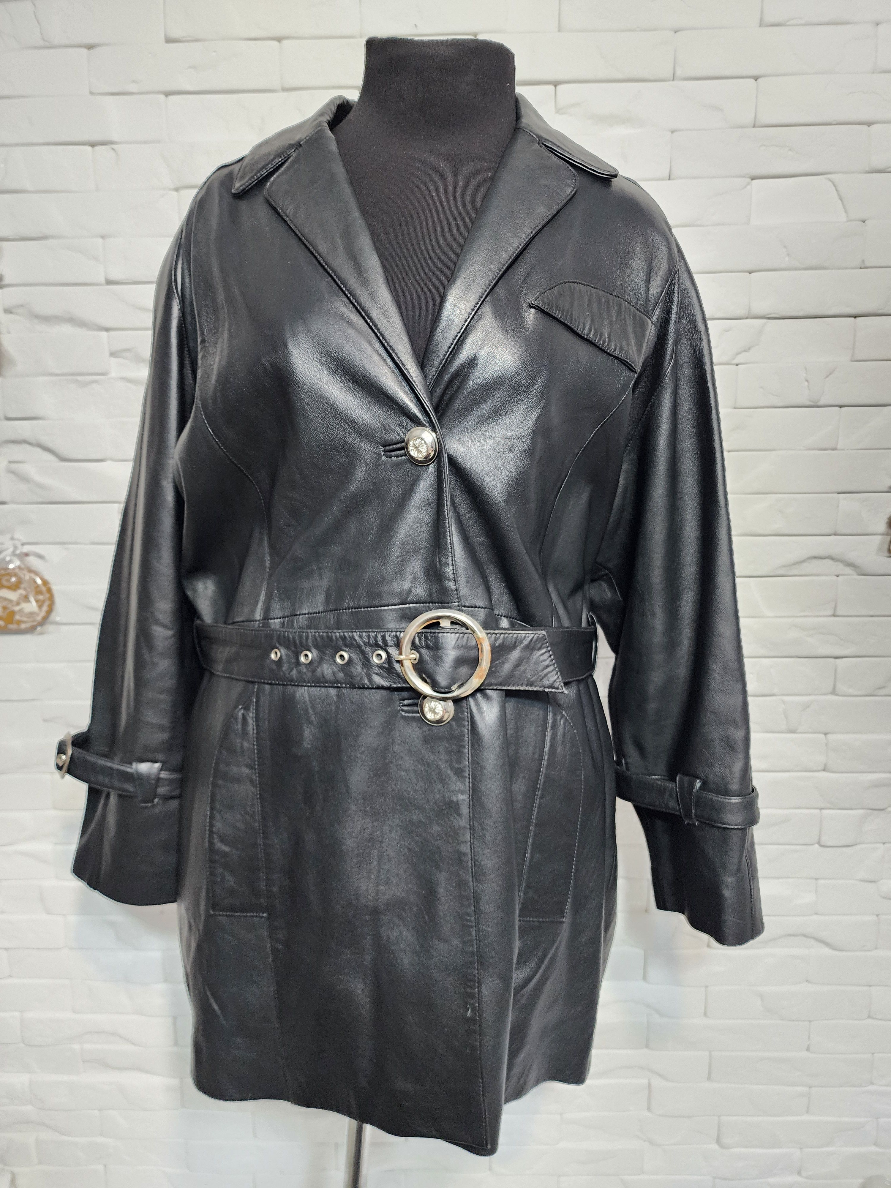Other Elegant Black Genuine Leather Women's Jacket: Size XXL / US 16-18 / IT 52-54 - 1 Thumbnail