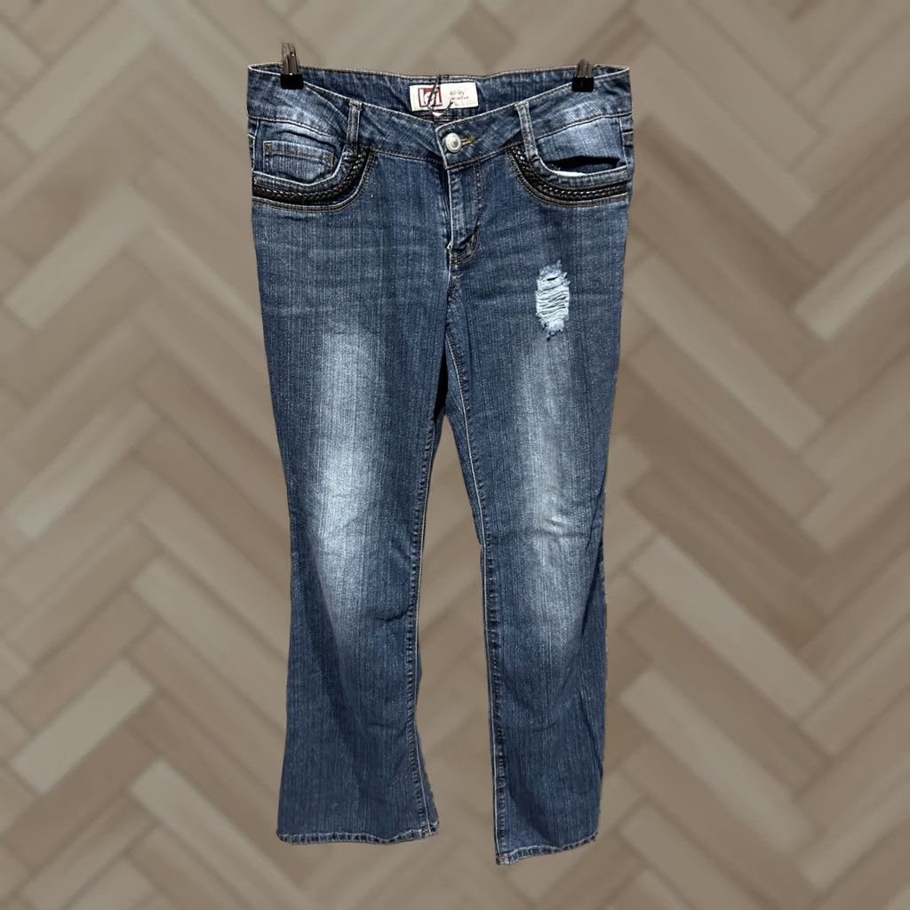 Vintage LEI Jeans Flared Denim 9 Juniors Y2K Boho Mid Rise 31in Inseam 5-Pocket Blue Women Size 30" / US 8 / IT 44 - 1 Thumbnail