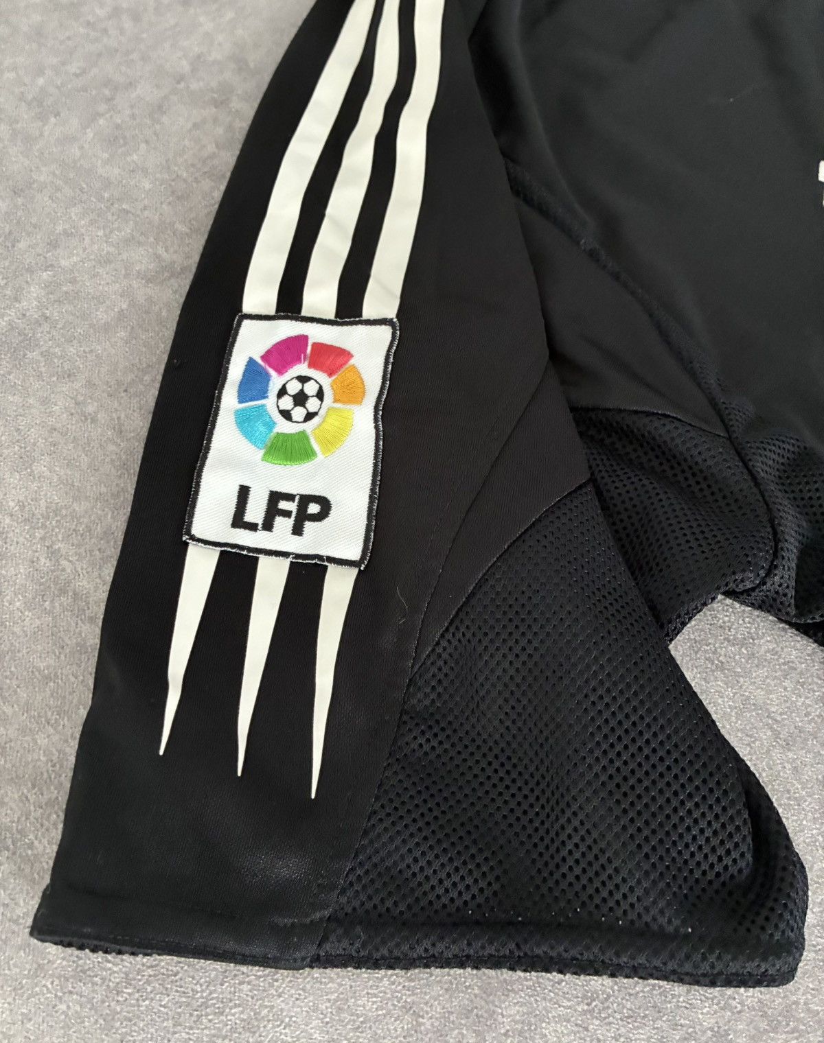 Adidas Real Madrid 2004-2005 Size US S / EU 44-46 / 1 - 7 Thumbnail
