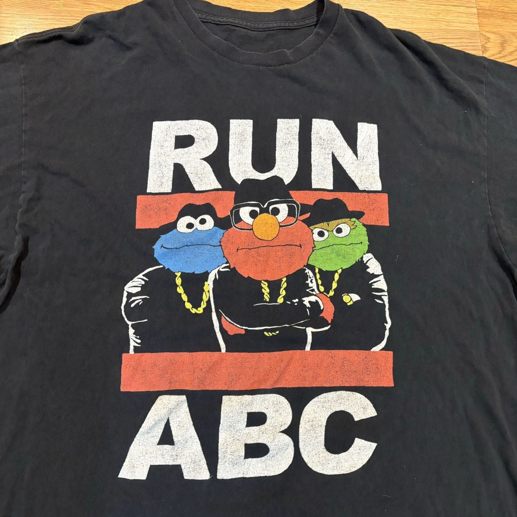 Vintage VINTAGE Sesame Street Black T-Shirt Men’s XL Short Sleeve Cookie Monster 90s Cartoon Size US XL / EU 56 / 4 - 3 Thumbnail
