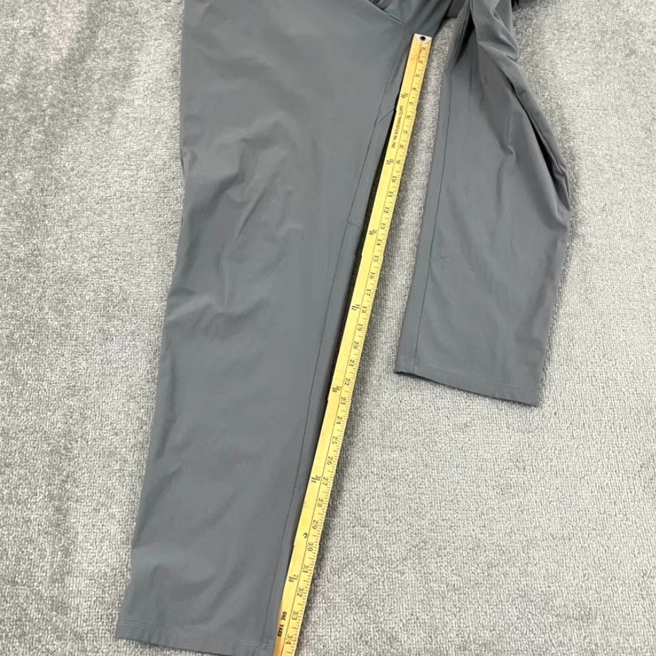 Lululemon Lululemon Commission Pants Mens 40 x 35 Classic Fit Gray Warpstreme Golf Travel Pants Mens Regular Waist 40 Gray Size US 40 / EU 56 - 6 Thumbnail