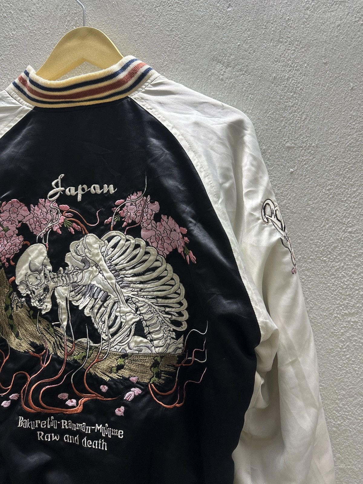 Japanese Brand × Vintage Vintage Reversible Sukajan Japanese Buddhism Art Size US M / EU 48-50 / 2 - 18 Thumbnail