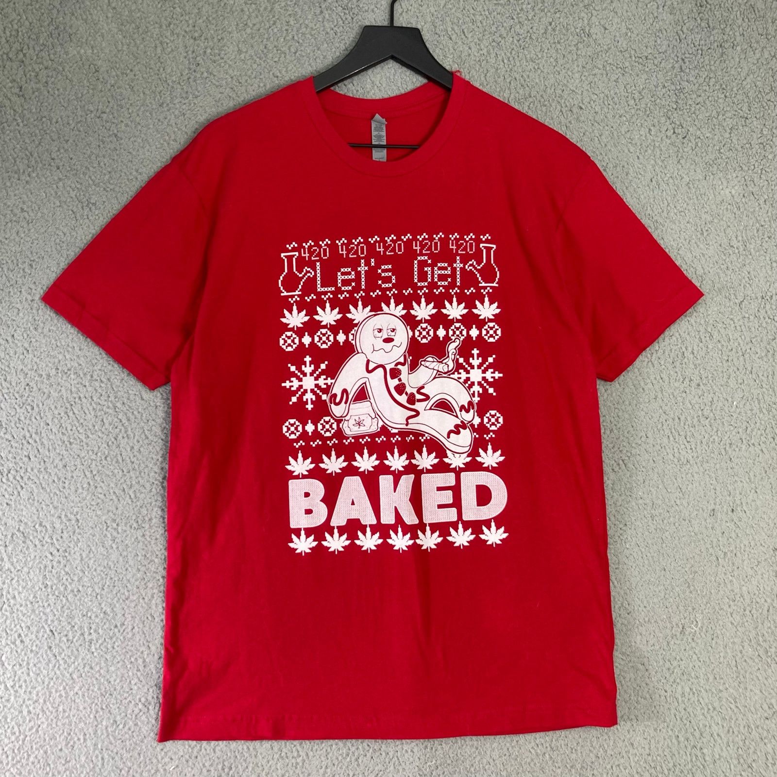 Gildan Men's Let's Get Baked Ugly Christmas T-Shirt Red Size L Size US L / EU 52-54 / 3 - 5 Thumbnail