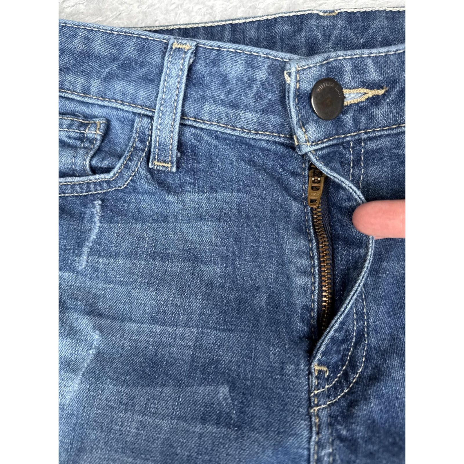Vintage William Rast Jeans Womens 29 Blue Medium Wash Bootcut Stretch Denim Fit Target Jeans Womens 29 Blue Medium Wash Bootcut Stretch Denim Size 29" - 5 Thumbnail