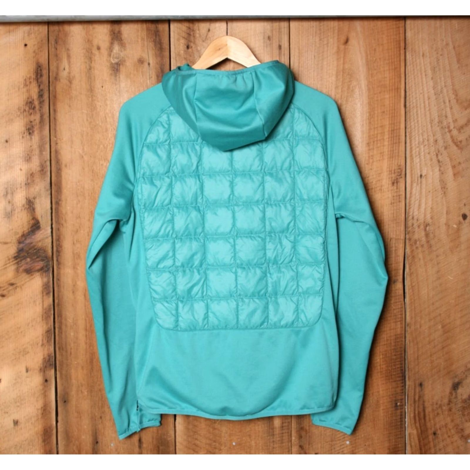 The North Face TNF Thermoball Eco Hybrid Porcelain Green Quilted 1/4 Zip Hooded Jacket Sz. S Mens Hoodie Green 1/4 Zip Nylon Zip Closure New with Tags Size US S / EU 44-46 / 1 - 7 Thumbnail