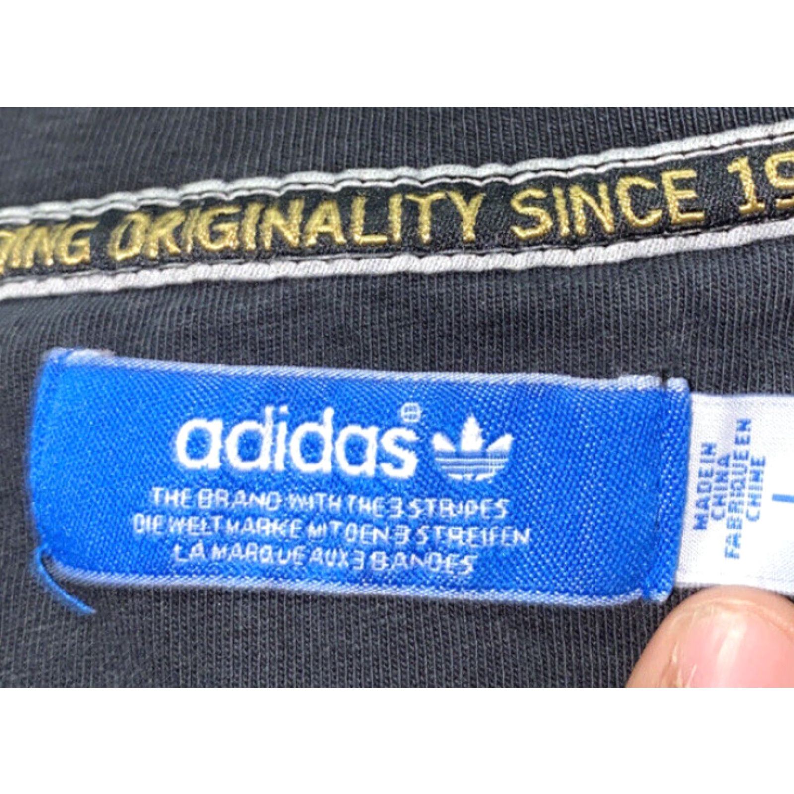 Adidas ADIDAS ORIGINALS T-Shirt Womens Short Sleeve Black Size L 21 In Armpit Regular Fit Size L / US 10 / IT 46 - 4 Thumbnail