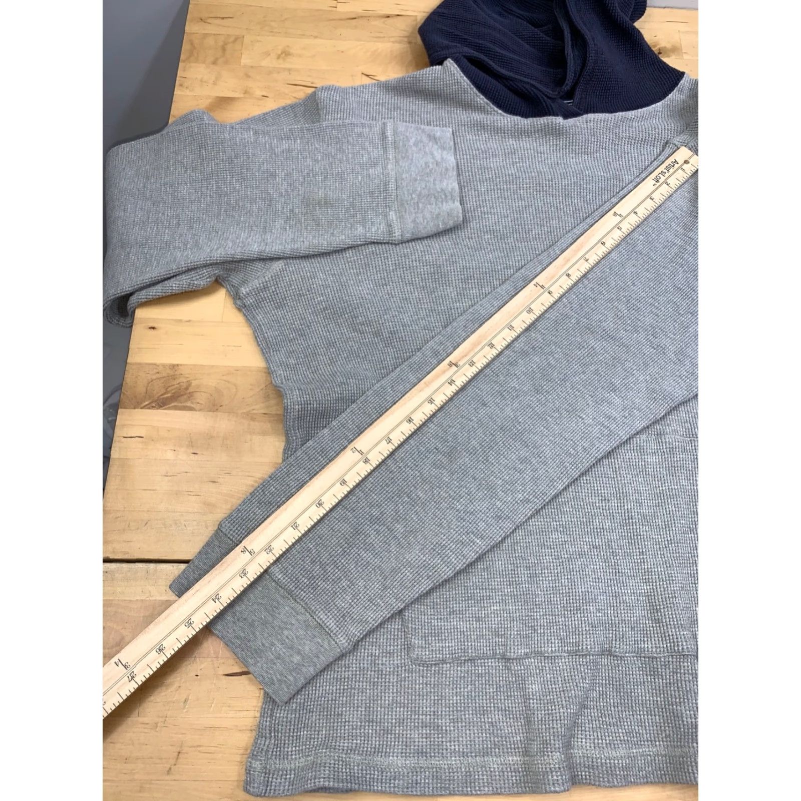 Polo Ralph Lauren VINTAGE Polo Ralph Lauren Hoodie Mens XL Waffle Knit Pullover Thermal 12019 Gray Cotton Knit Crew Neck Size US XL / EU 56 / 4 - 7 Thumbnail